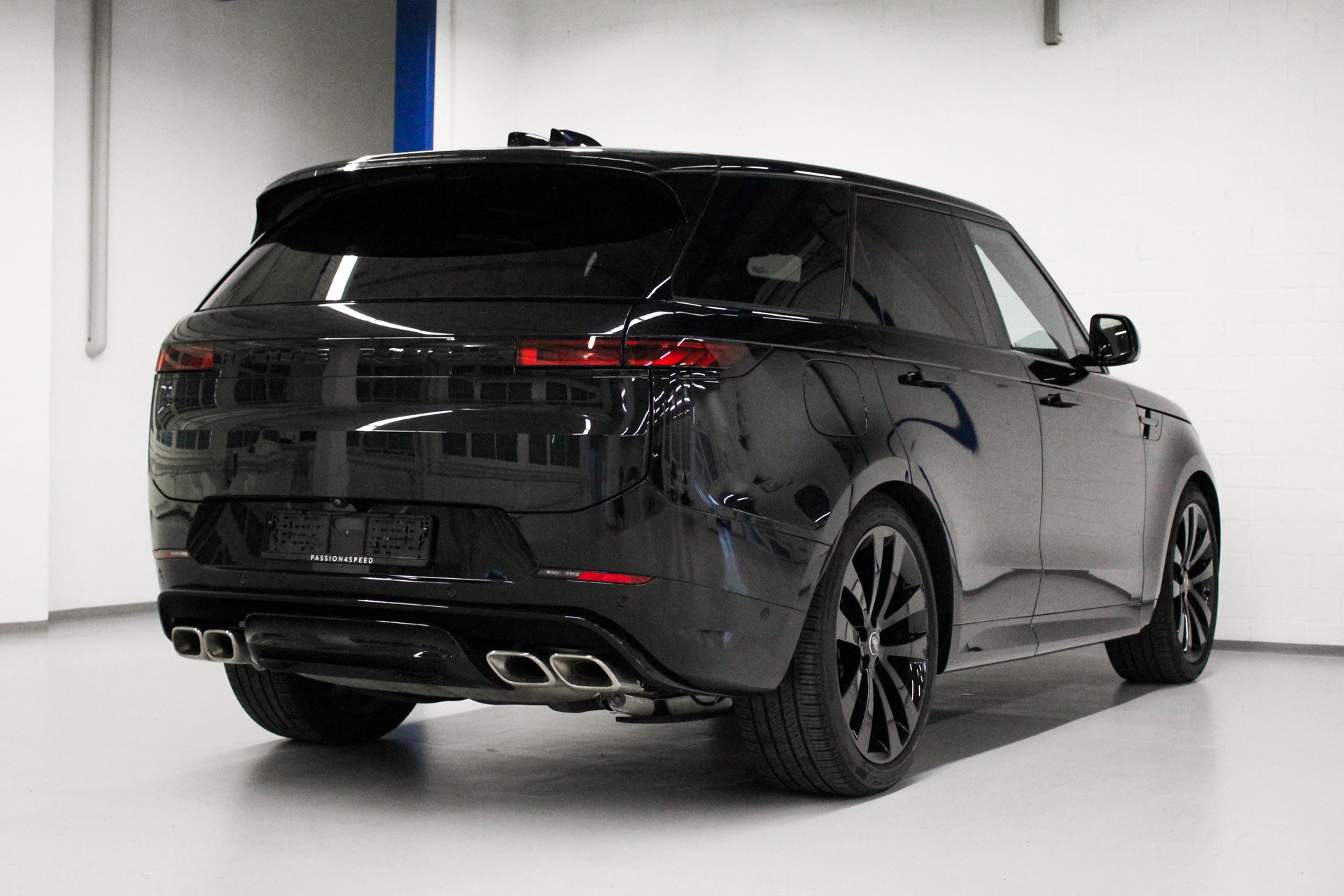 LAND ROVER Range Rover Sport P530 4.4 V8 Autobiography Automatic-image-4