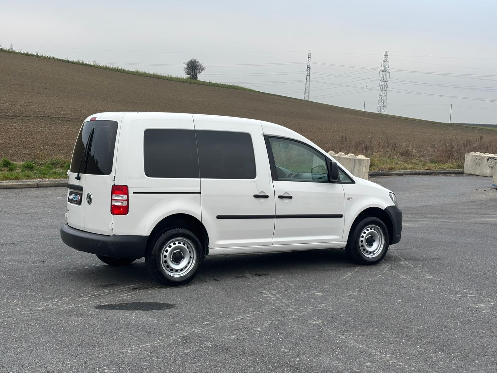 VW Caddy 1.6 TDI BlueMotion Technology DSG-showroom-element-2