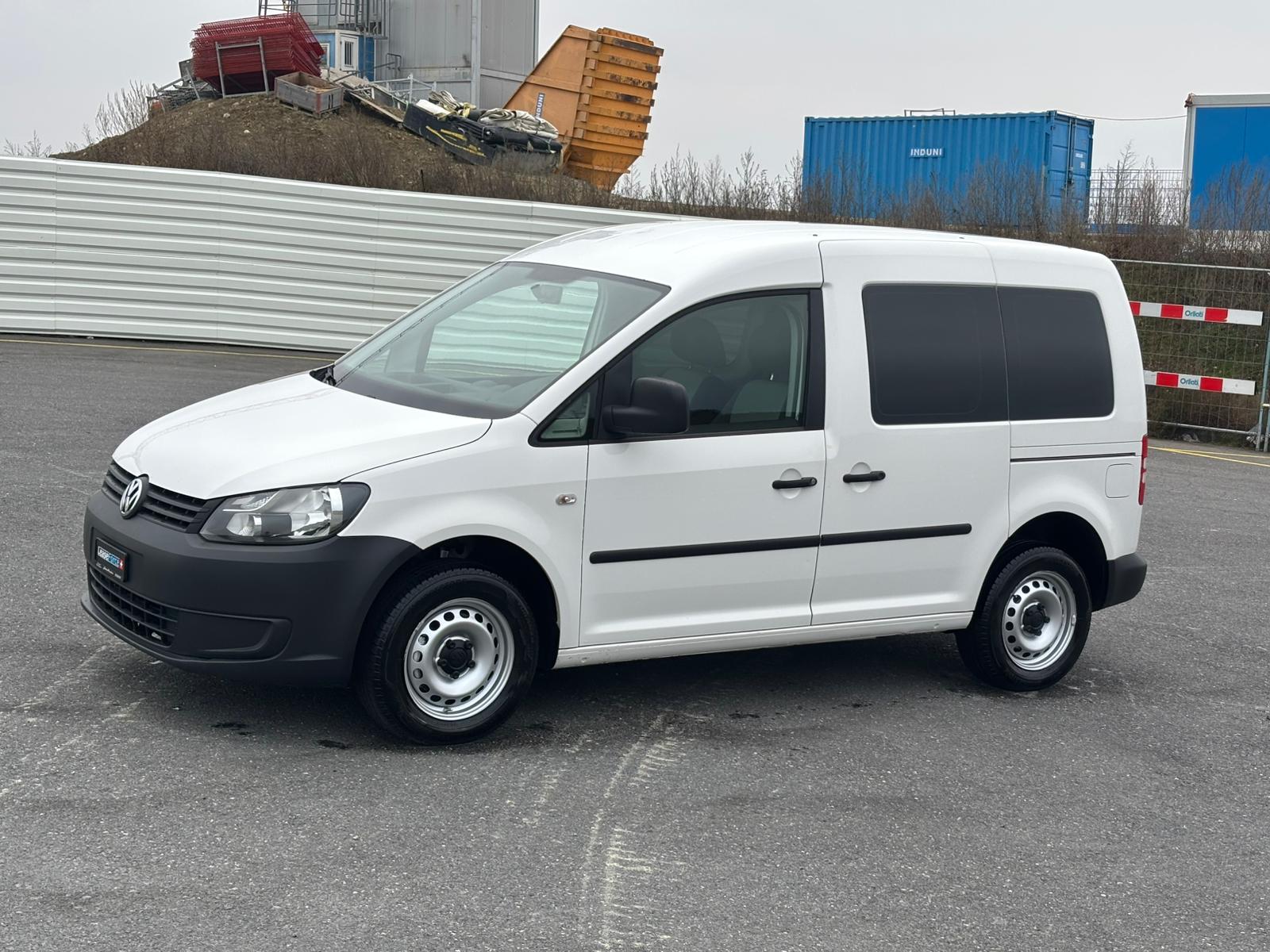 VW Caddy 1.6 TDI BlueMotion Technology DSG-image-17