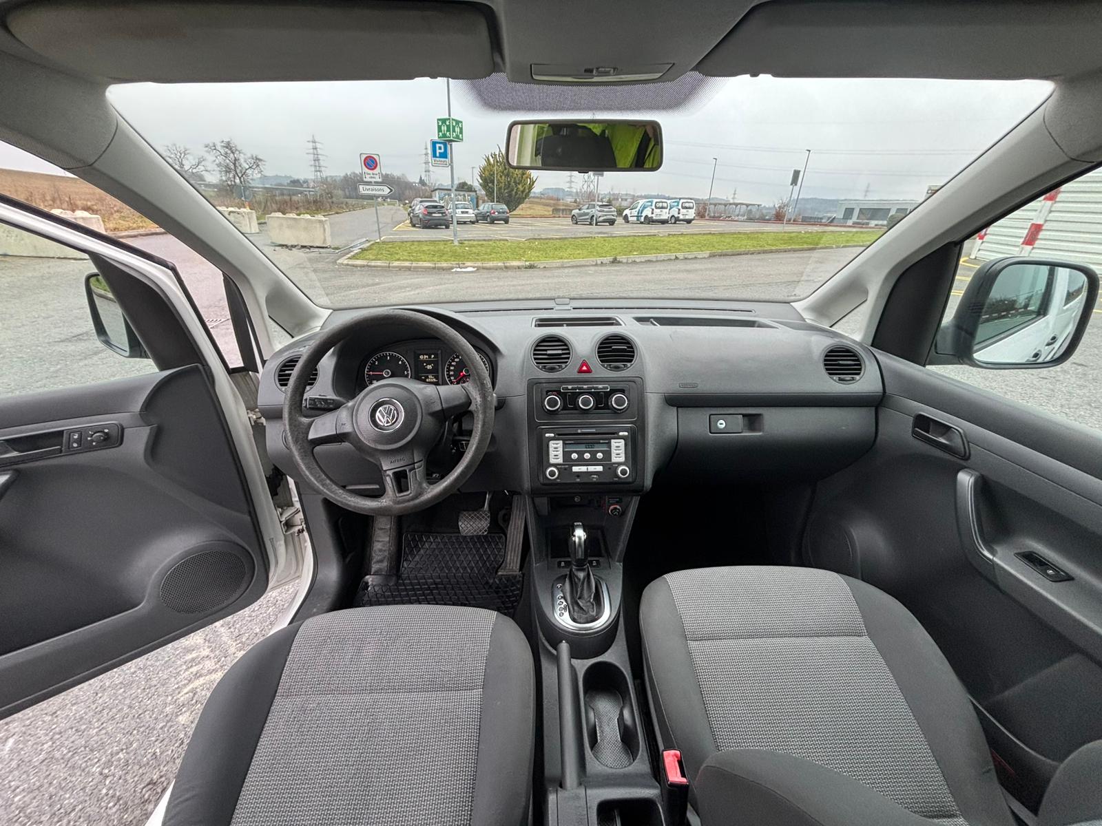 VW Caddy 1.6 TDI BlueMotion Technology DSG-image-4