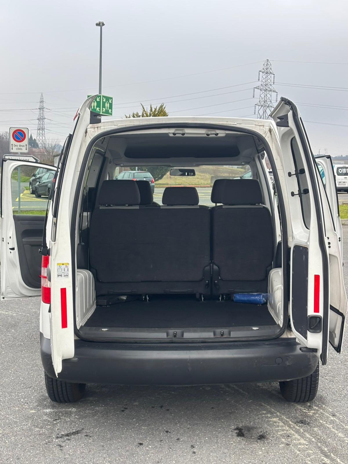 VW Caddy 1.6 TDI BlueMotion Technology DSG-showroom-element-3