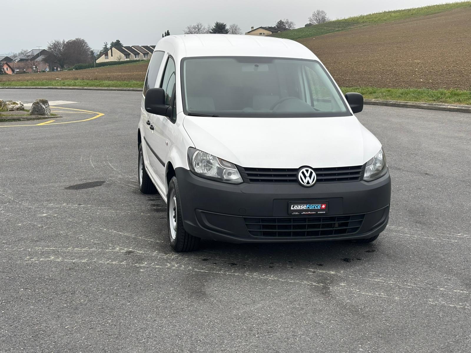 VW Caddy 1.6 TDI BlueMotion Technology DSG-image-6