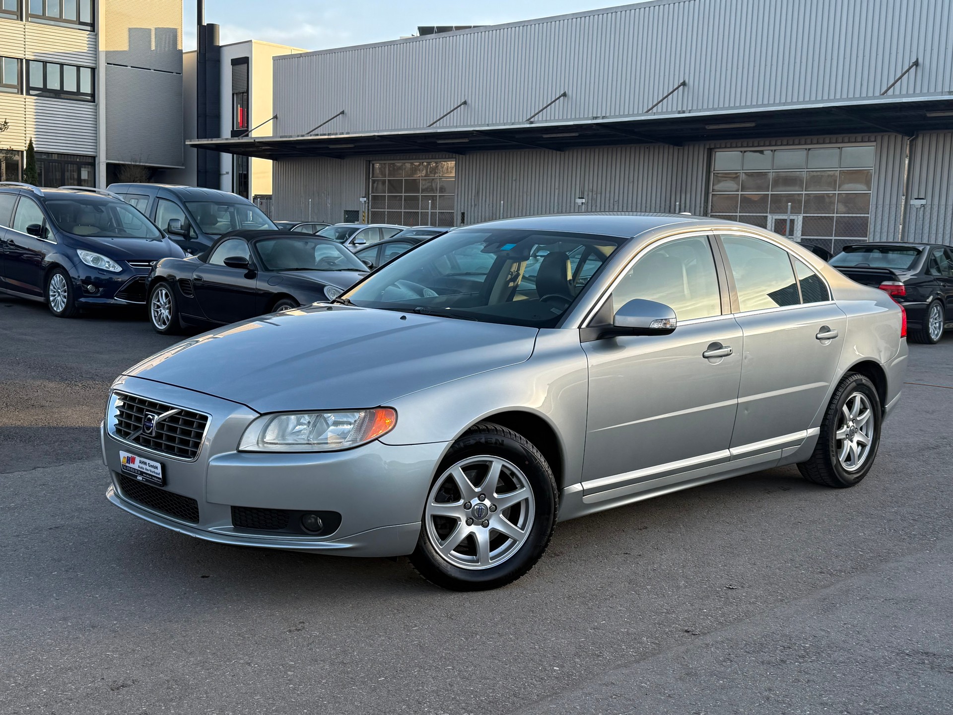 VOLVO S80 2.4D Momentum / Frisch ab MFK & Service / TAXI Ausrüstung / Neue Bremsen / Zahnriemen ersetzt
