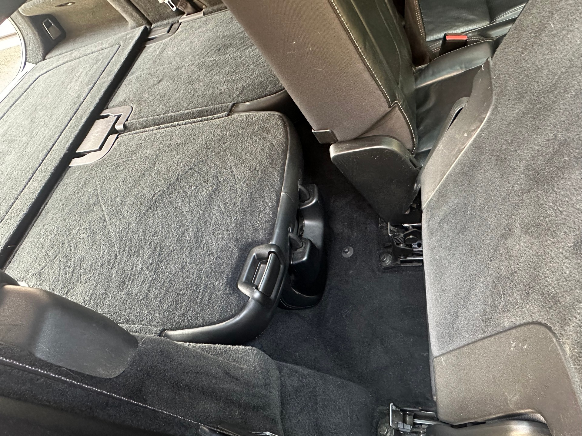 VOLVO XC90-image-18