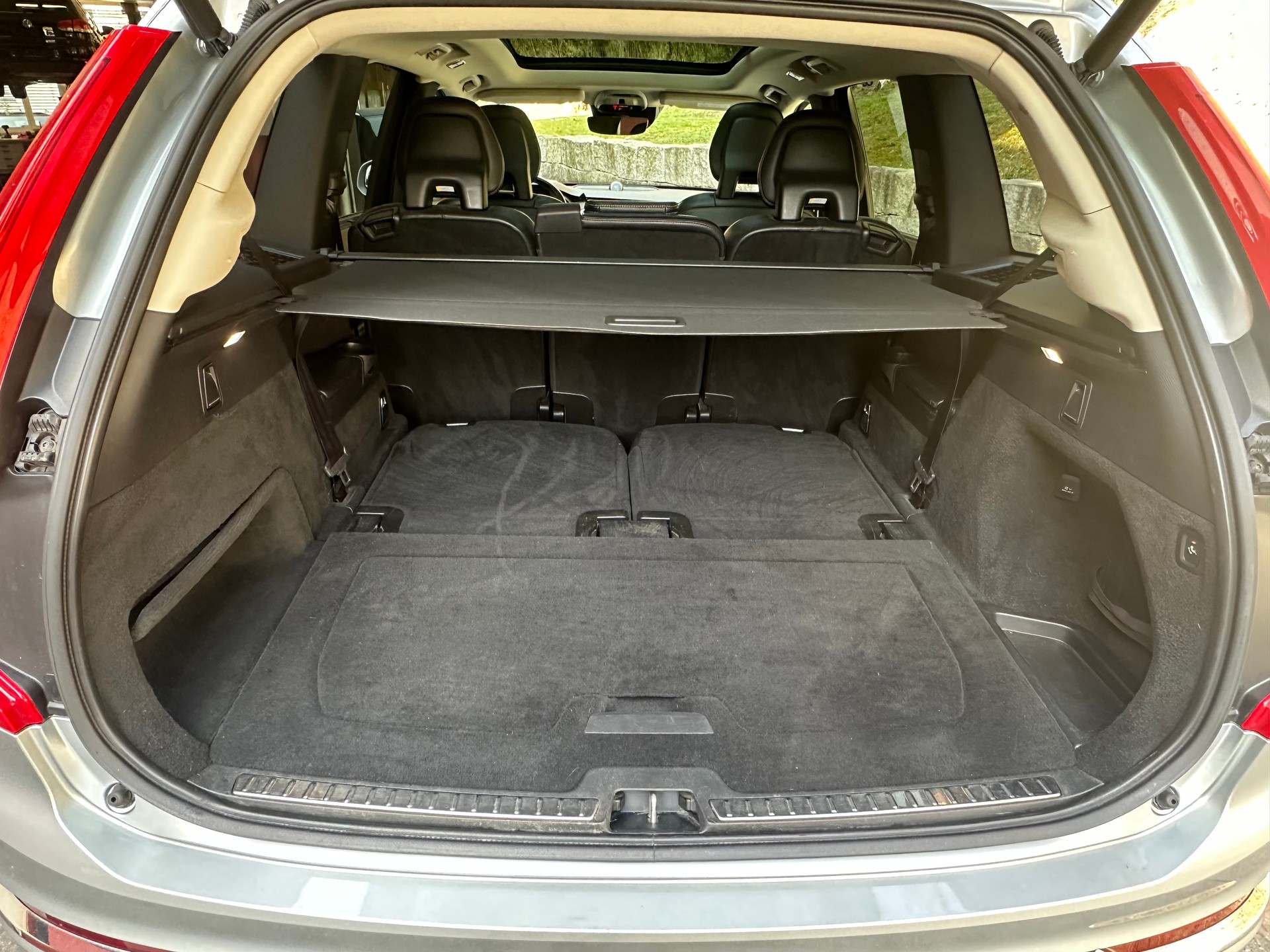VOLVO XC90-image-7