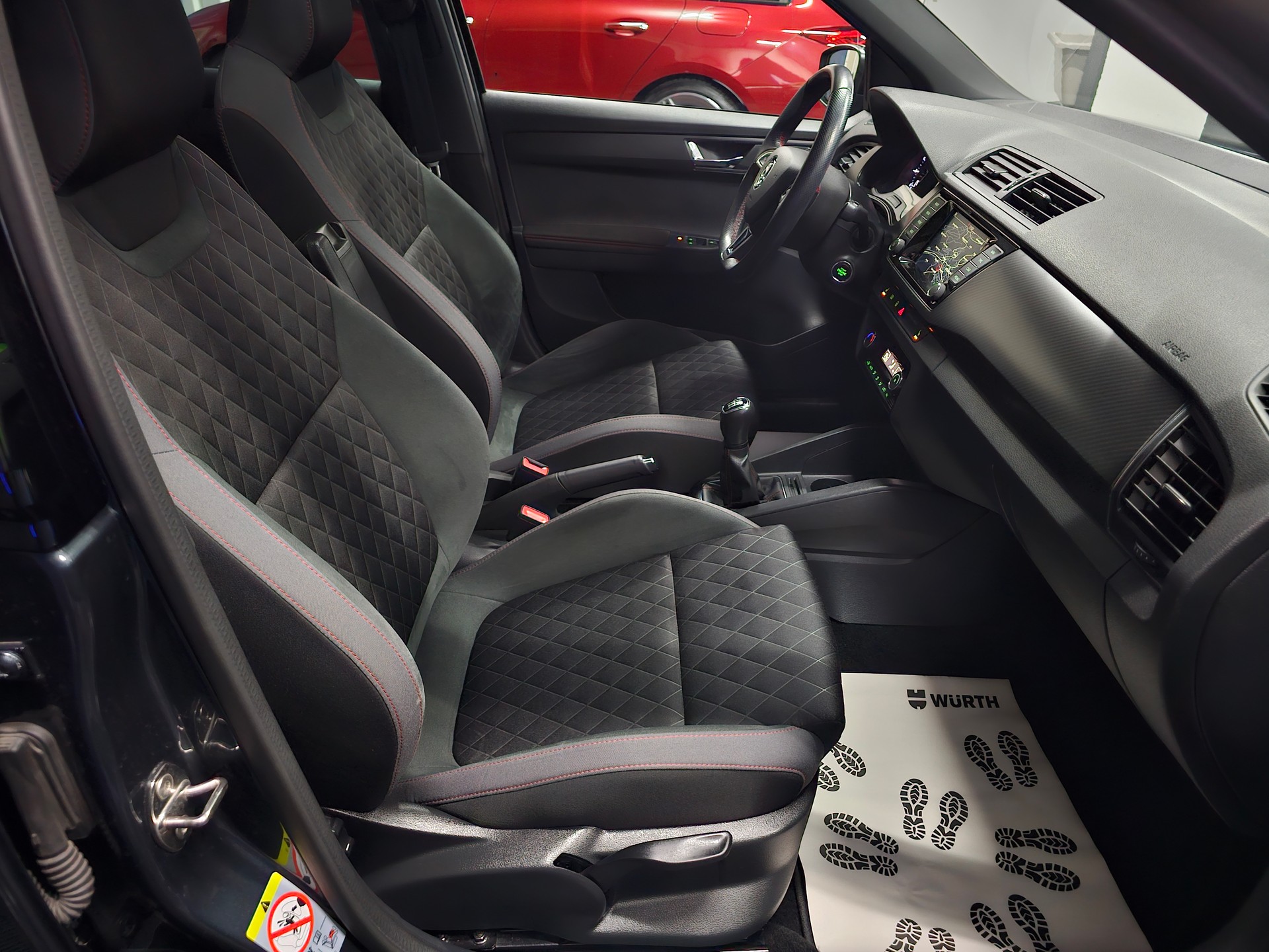SKODA Fabia Combi 1.0 TSI Monte Carlo-image-9