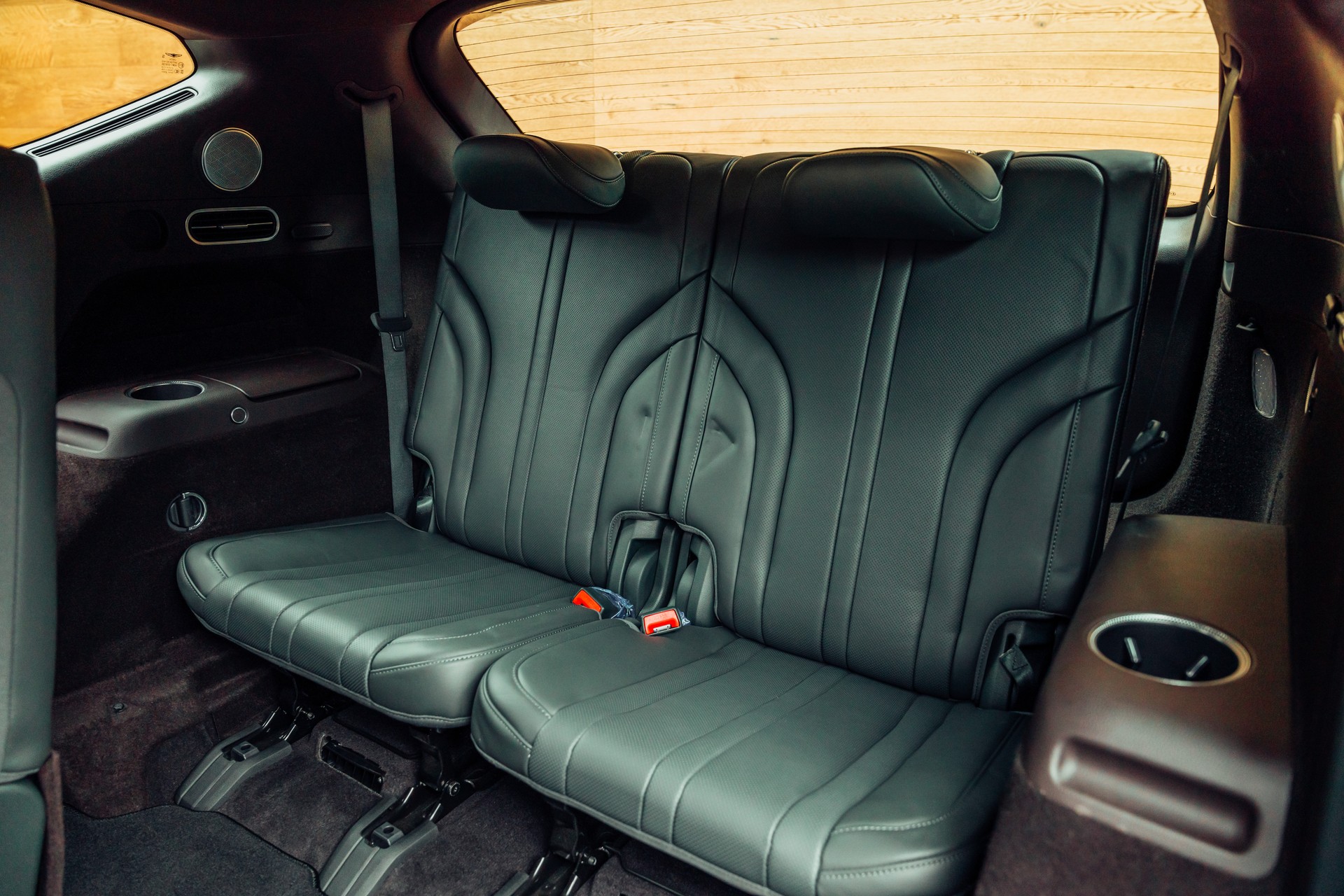 GENESIS GV80 3.0 CRDI Luxus 7 Seater AT8 AWD-image-9