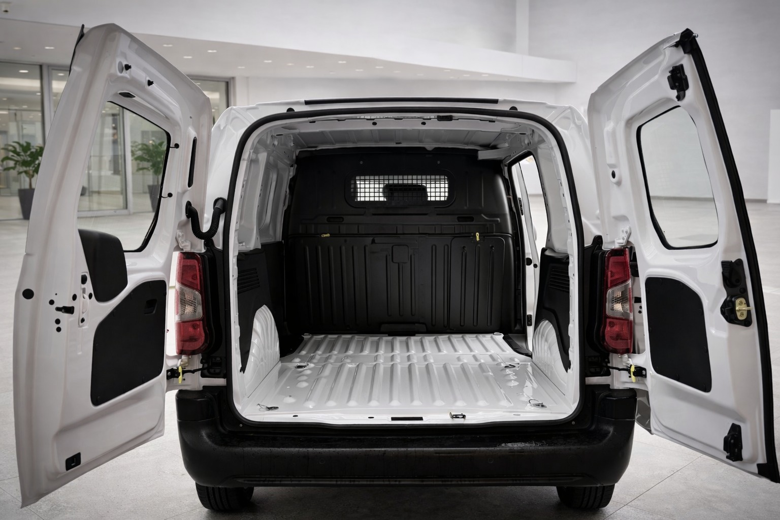 FIAT Doblo 1.5 BlueHDi L1 650kg Easy Pro-image-5