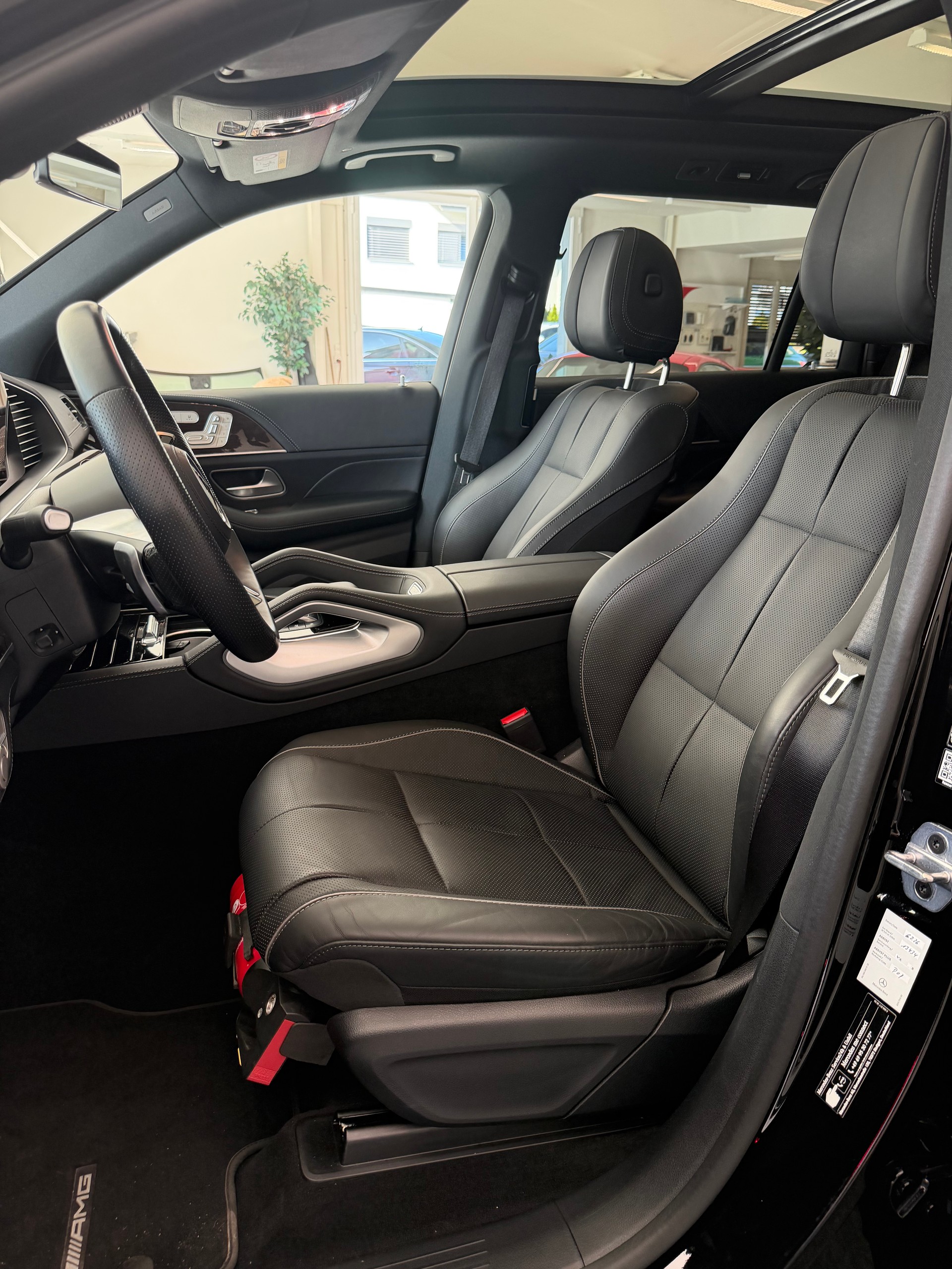 MERCEDES-BENZ GLS 450 AMG Line 4matic-image-8