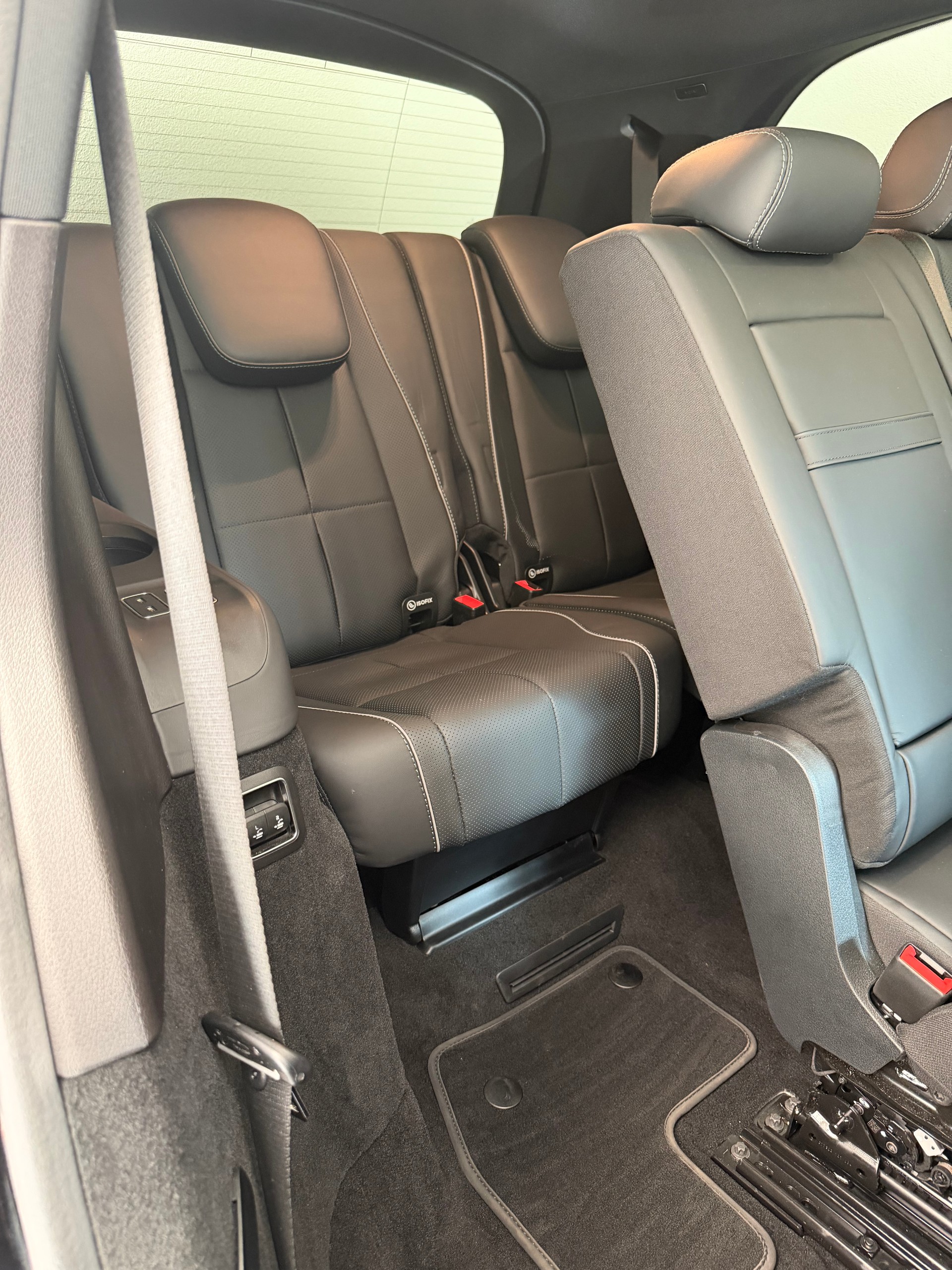 MERCEDES-BENZ GLS 450 AMG Line 4matic-image-14