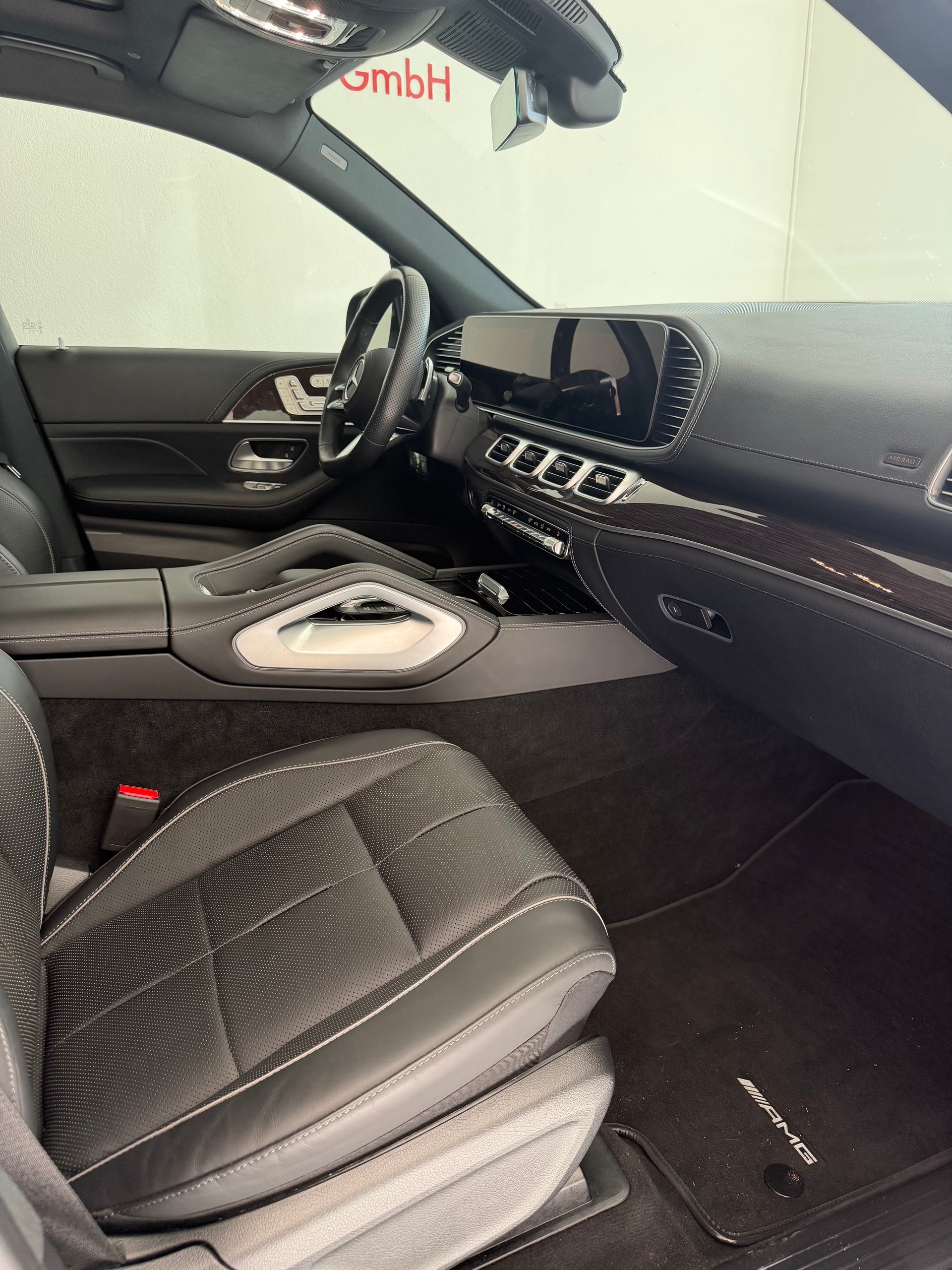 MERCEDES-BENZ GLS 450 AMG Line 4matic-image-9