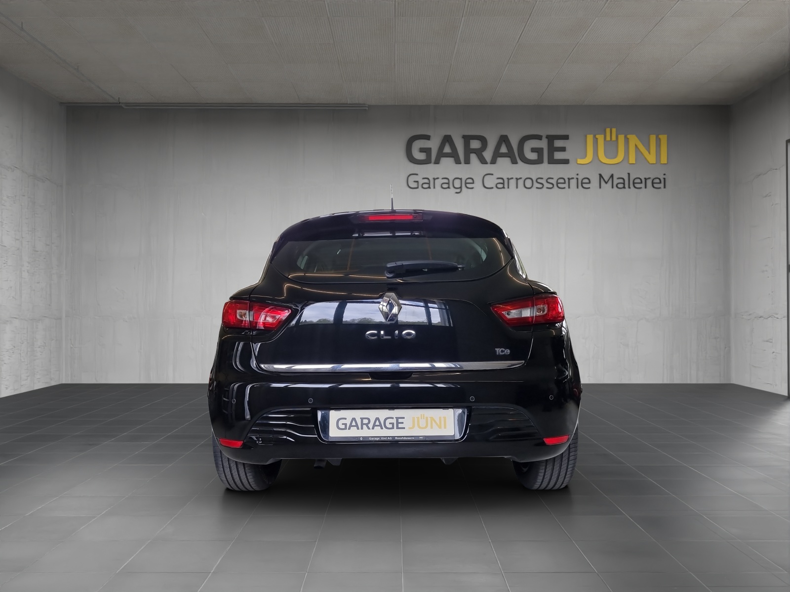 RENAULT Clio 0.9 Expression-image-2