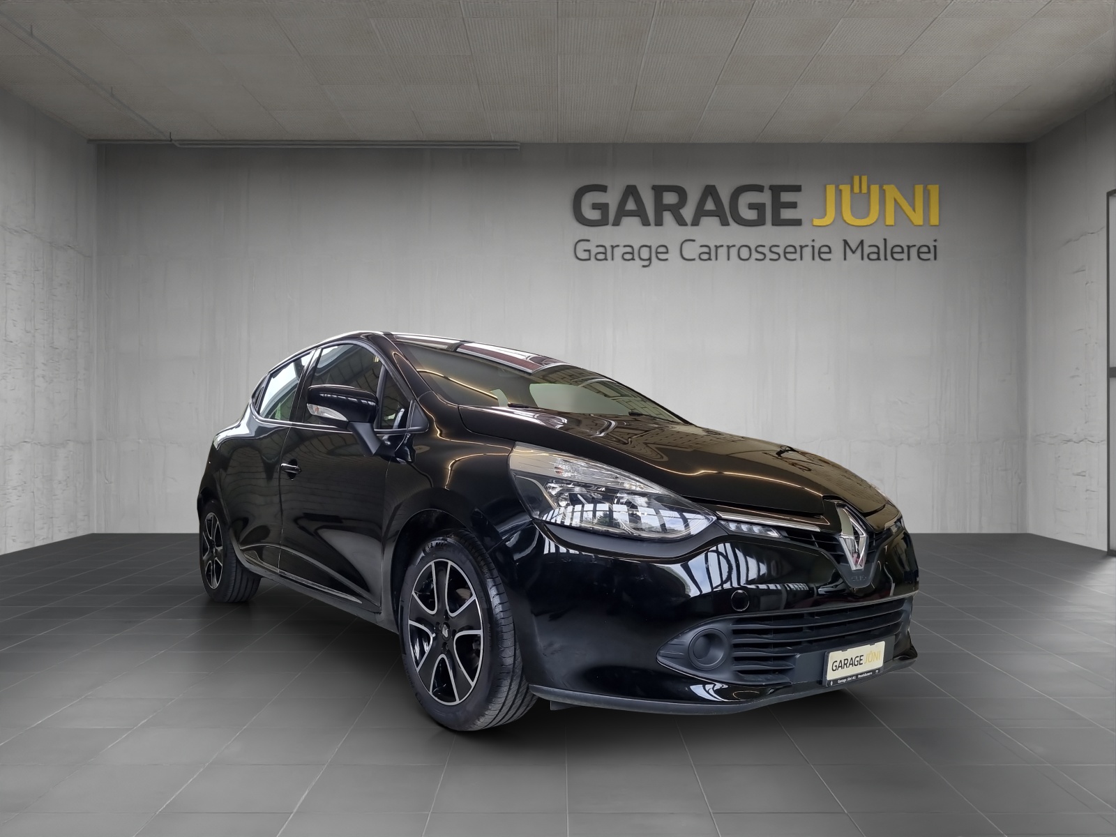 RENAULT Clio 0.9 Expression