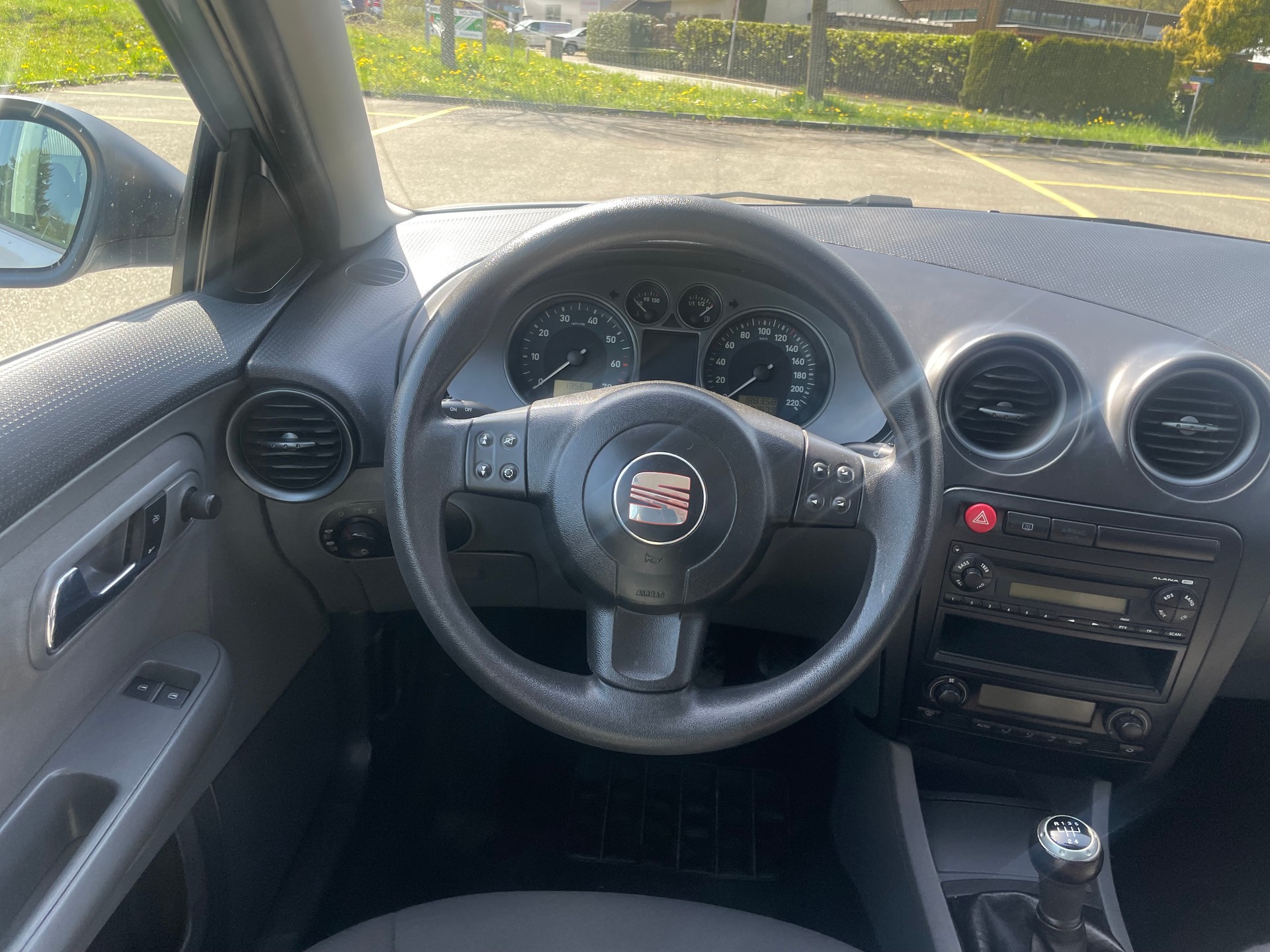 SEAT Ibiza 1.6 16V Sport-image-9