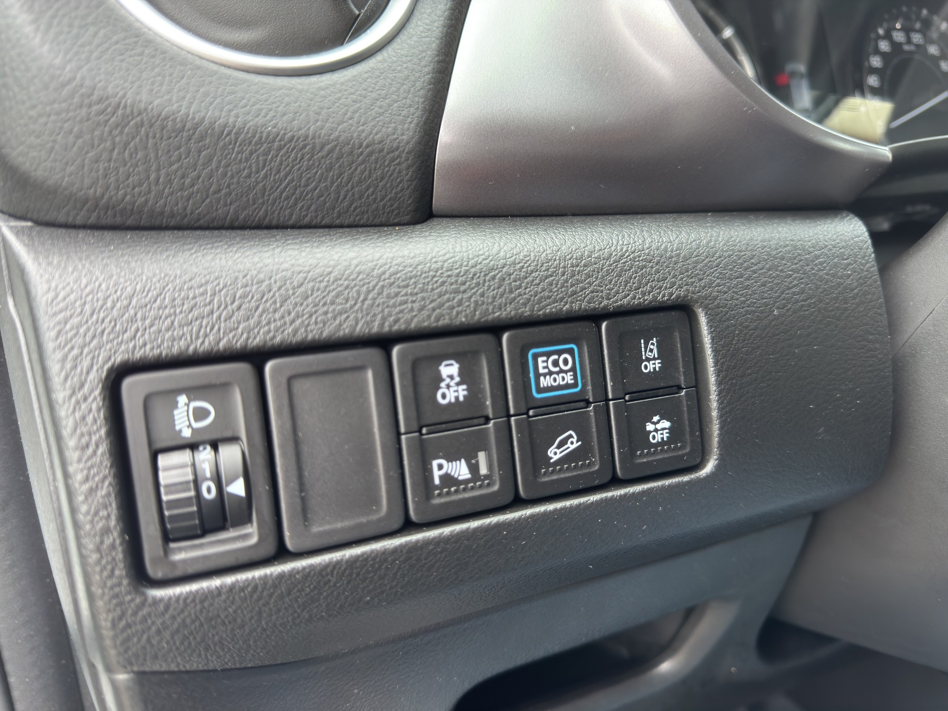 SUZUKI Vitara 1.5 Piz Sulai Hybrid 4x4-image-12