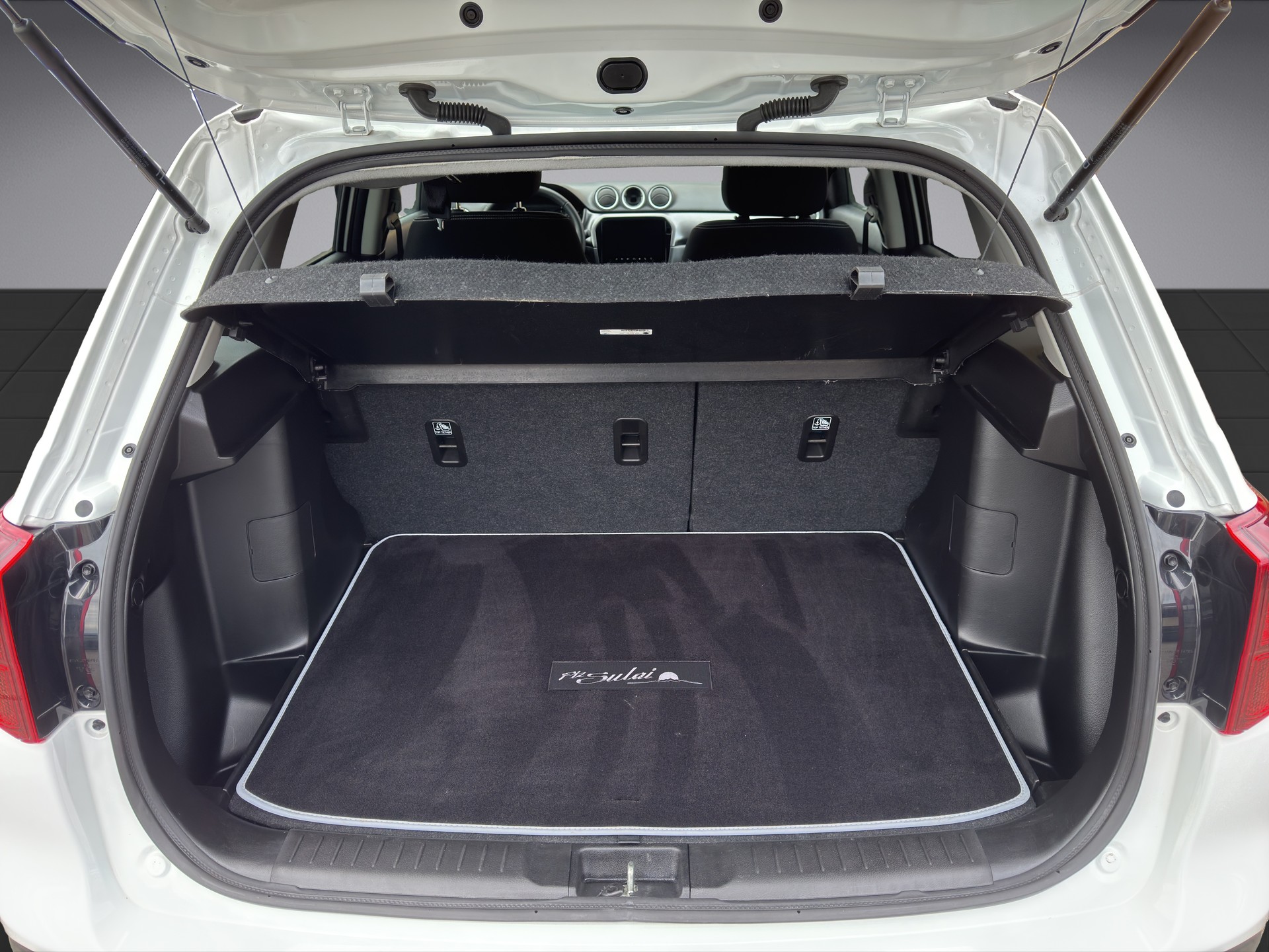 SUZUKI Vitara 1.5 Piz Sulai Hybrid 4x4-image-5