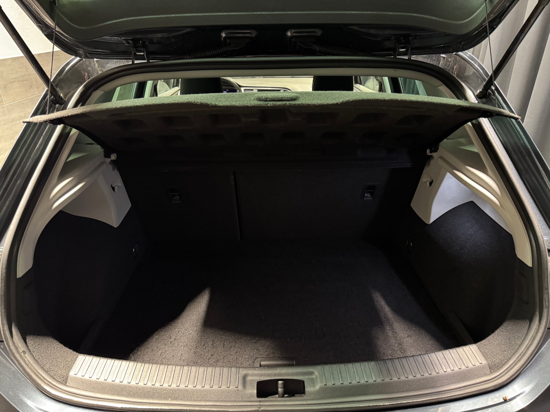 SEAT Leon 1.5 TSI EVO FR ACT FR DSG (15)-image-19