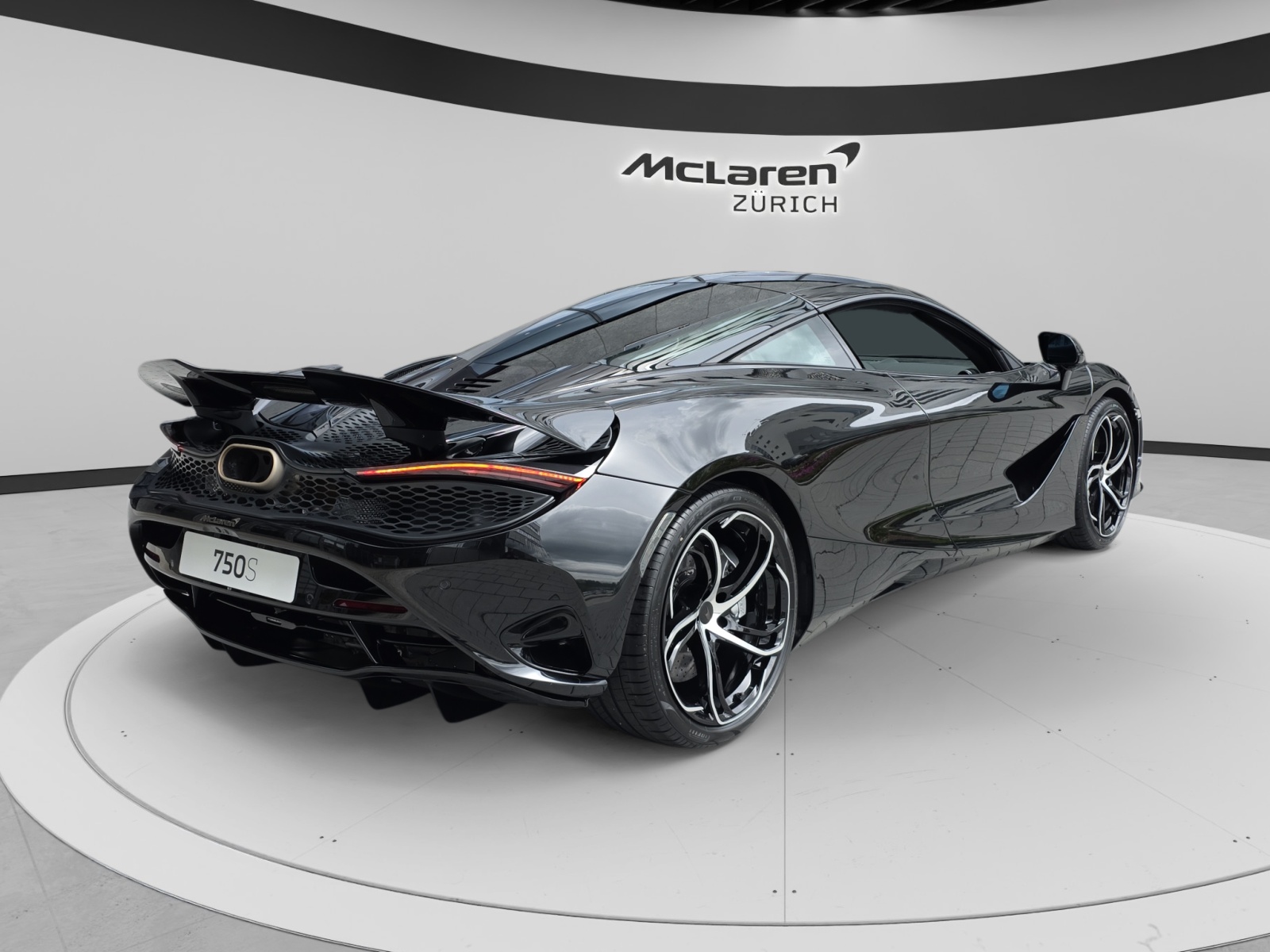 McLAREN 750S Coupé Performance-image-4
