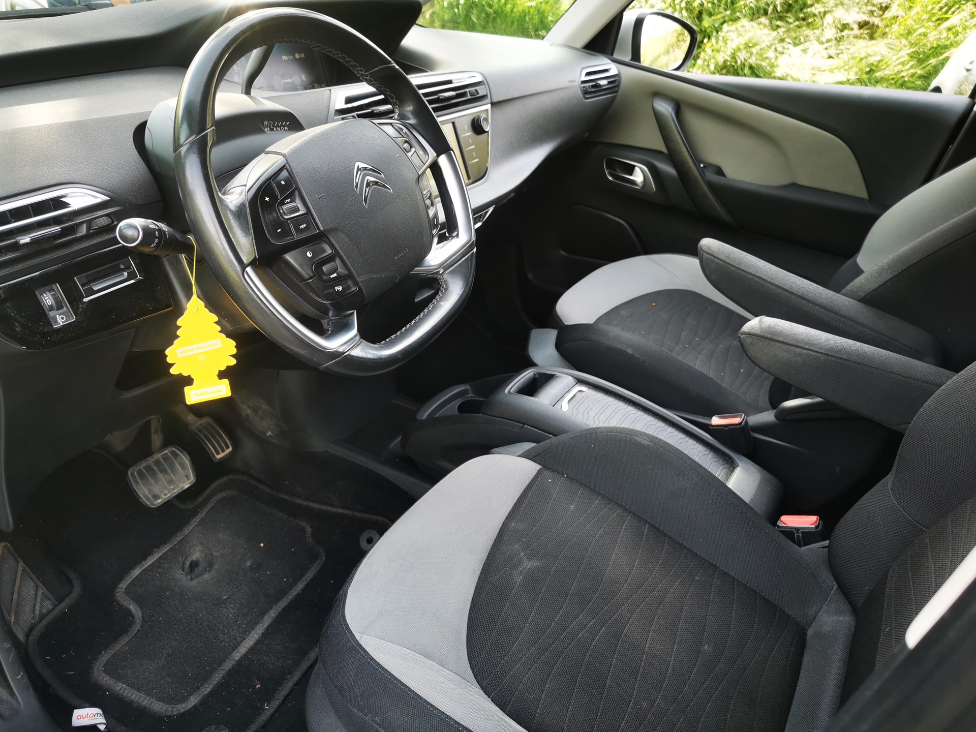 CITROEN Grand C4 Picasso 2.0 BlueHDi Intensive Automatic-image-8