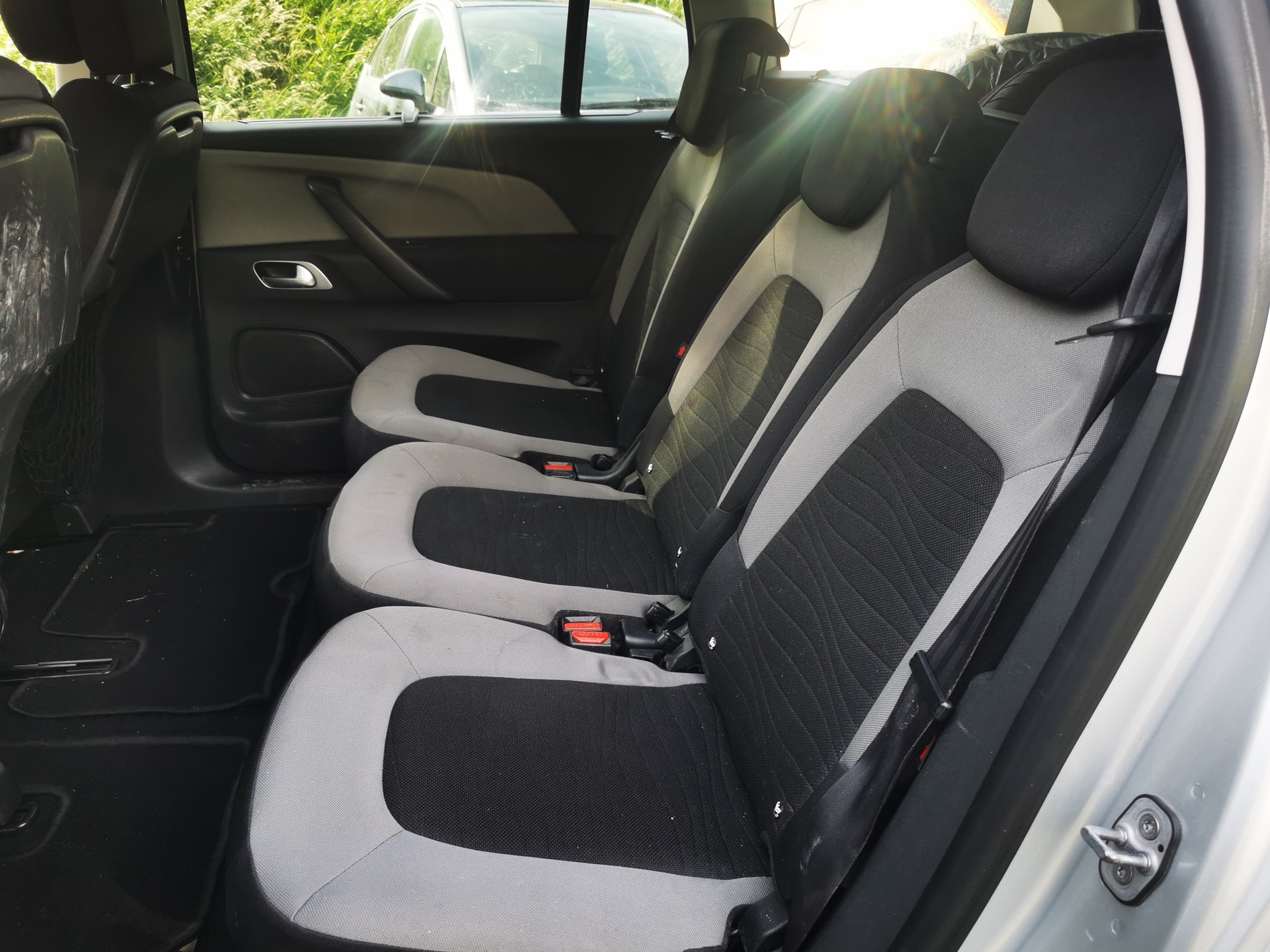 CITROEN Grand C4 Picasso 2.0 BlueHDi Intensive Automatic-image-7