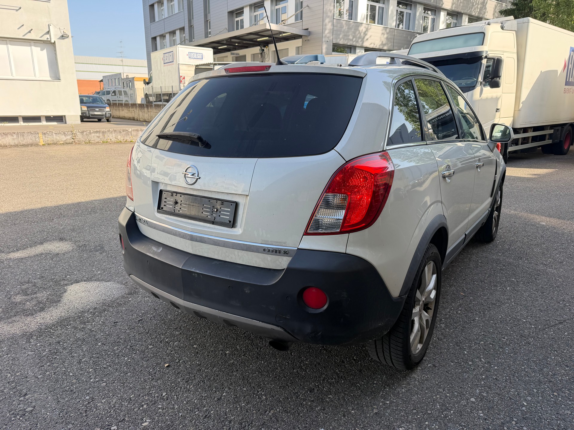 OPEL Antara 2.2 CDTi Cosmo 4WD Automatic-image-6