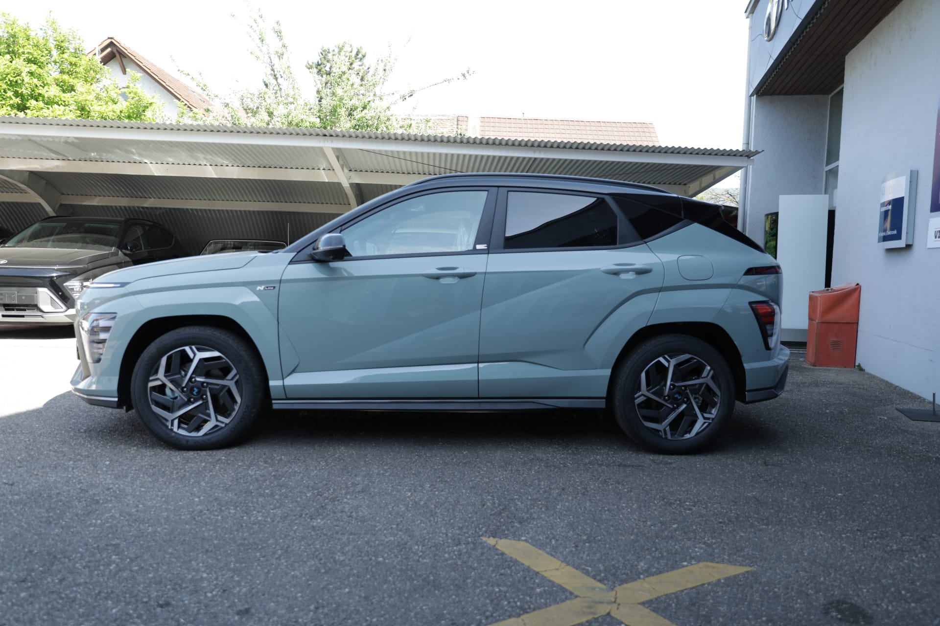 HYUNDAI Kona 1.6 GDi HEV N Line DCT-showroom-element-1