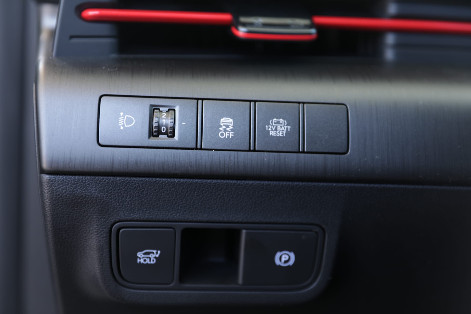 HYUNDAI Kona 1.6 GDi HEV N Line DCT-image-9