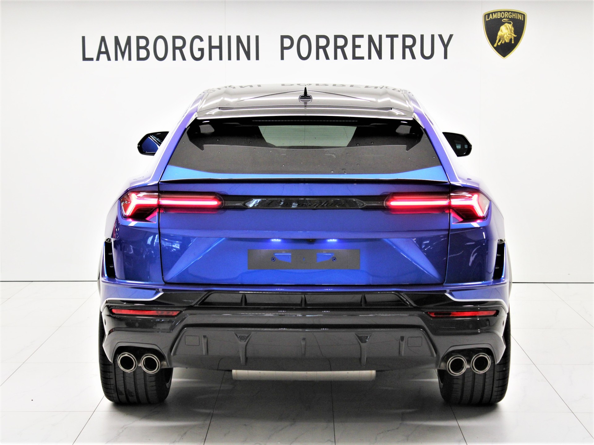 LAMBORGHINI Urus Performante SCV12-image-3