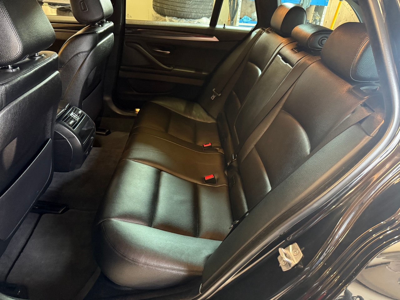 BMW 530d Touring xDrive Steptronic-image-7
