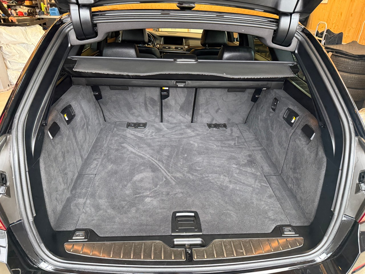 BMW 530d Touring xDrive Steptronic-image-15