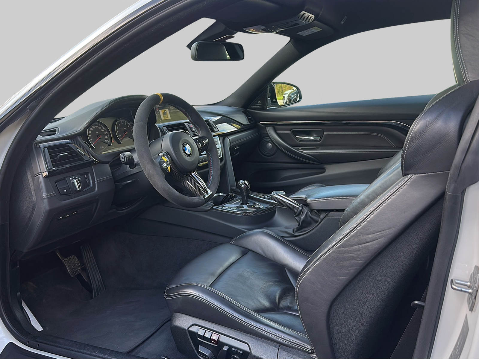 BMW M4 Coupé DKG-image-8