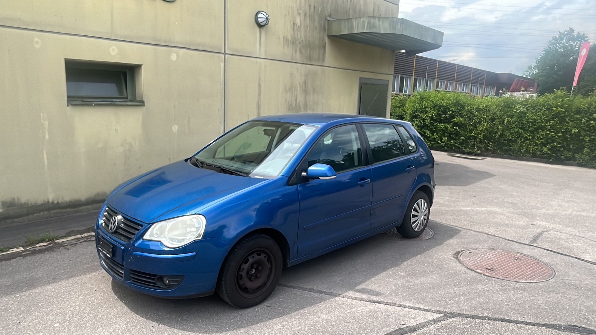 VW Polo 1.4 16V Young&Fresh-image-1