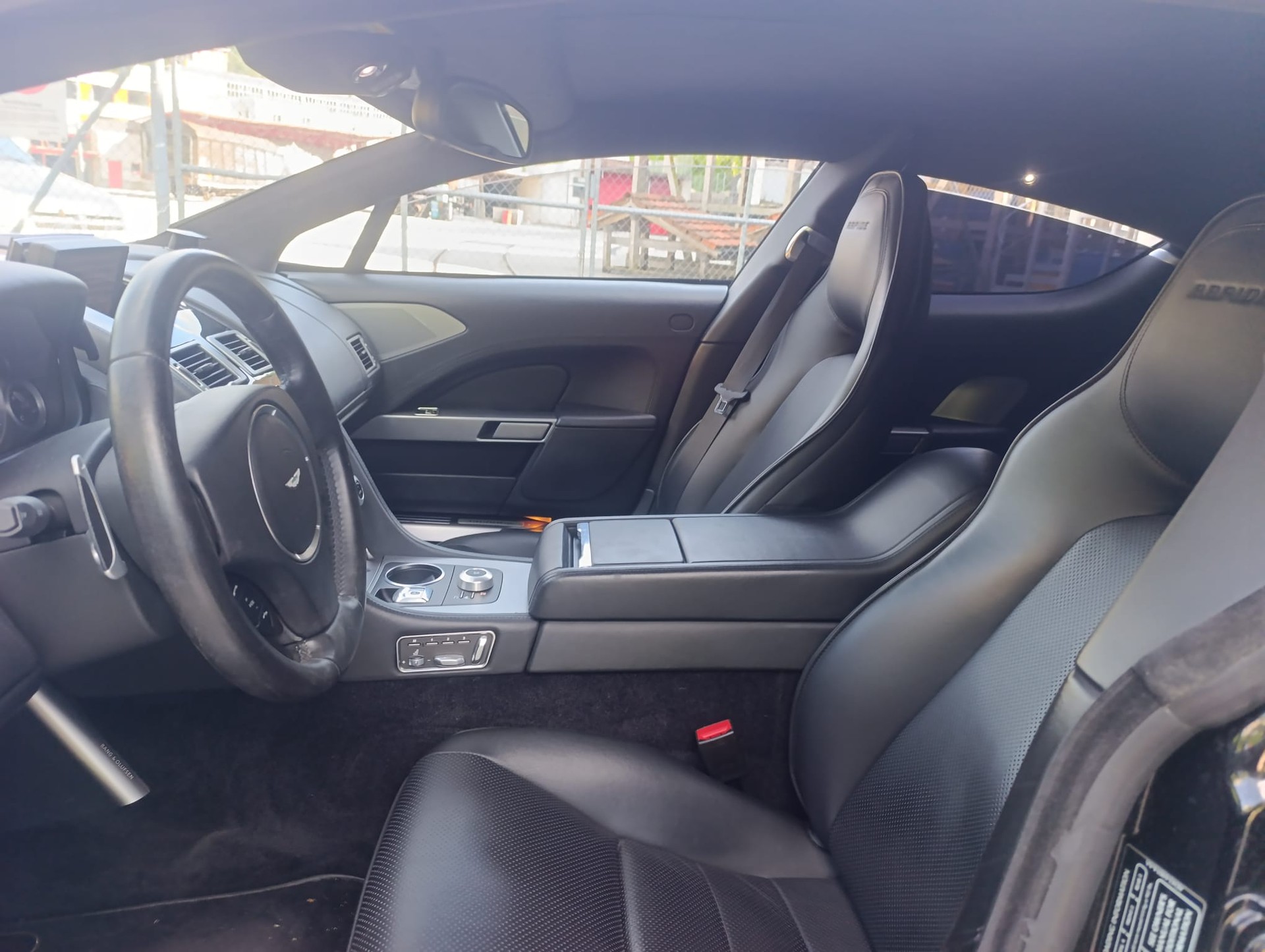 ASTON MARTIN Rapide 5.9 V12 Touchtronic 2-image-6
