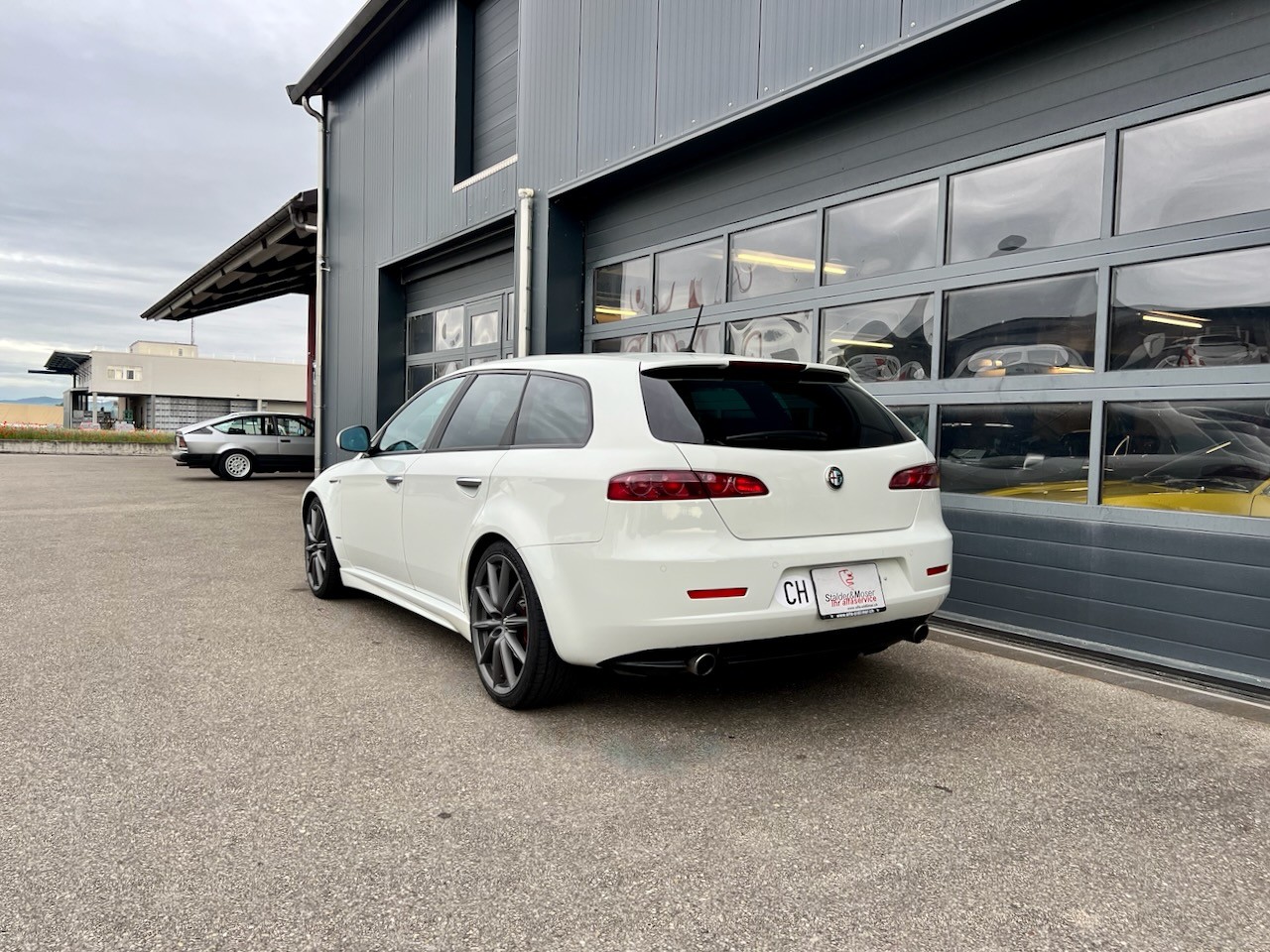 ALFA ROMEO 159 Sportwagon 1.8 TBi TI-image-2