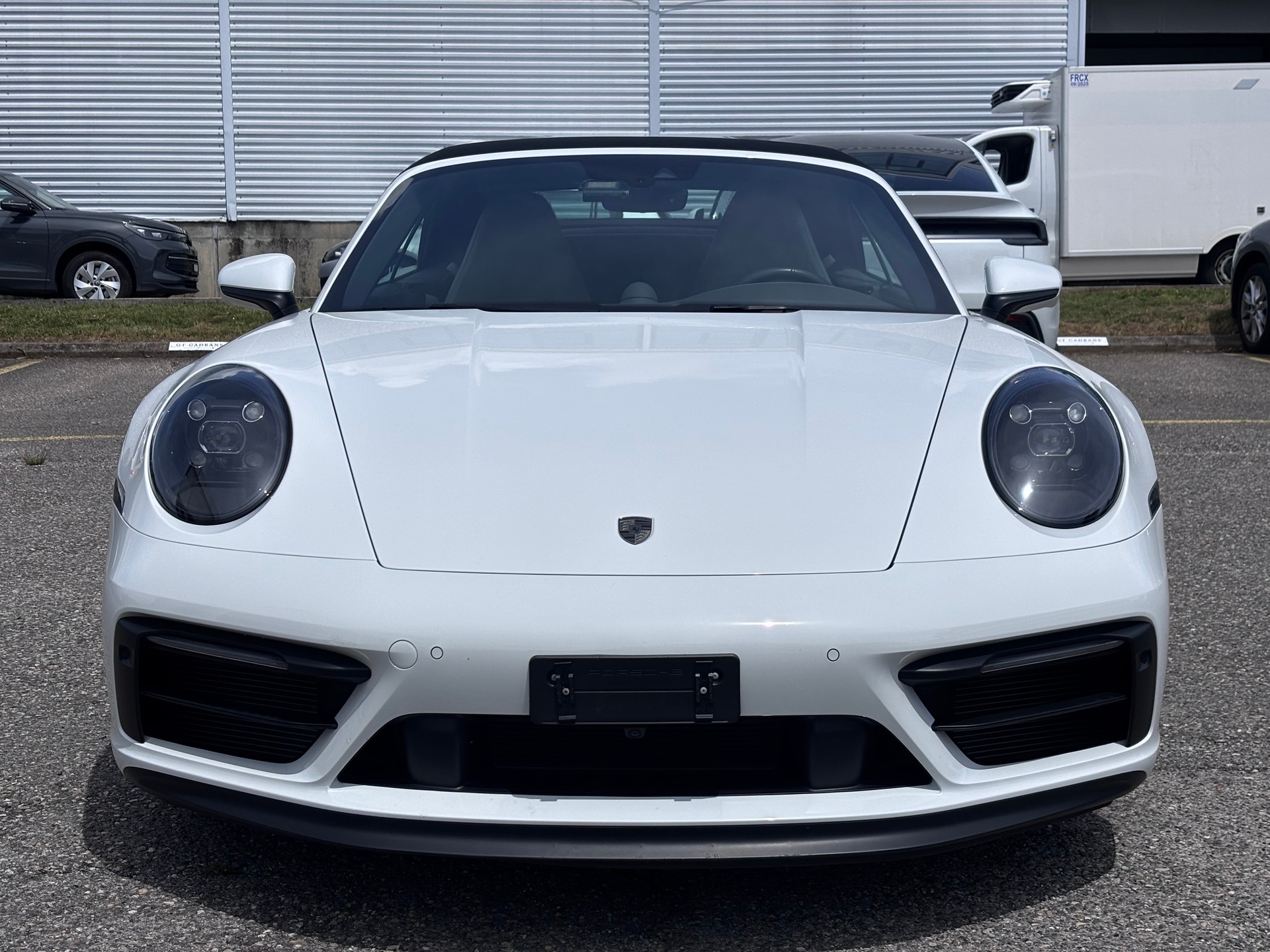 PORSCHE 911 Carrera 4 GTS Cabriolet PDK-showroom-element-2