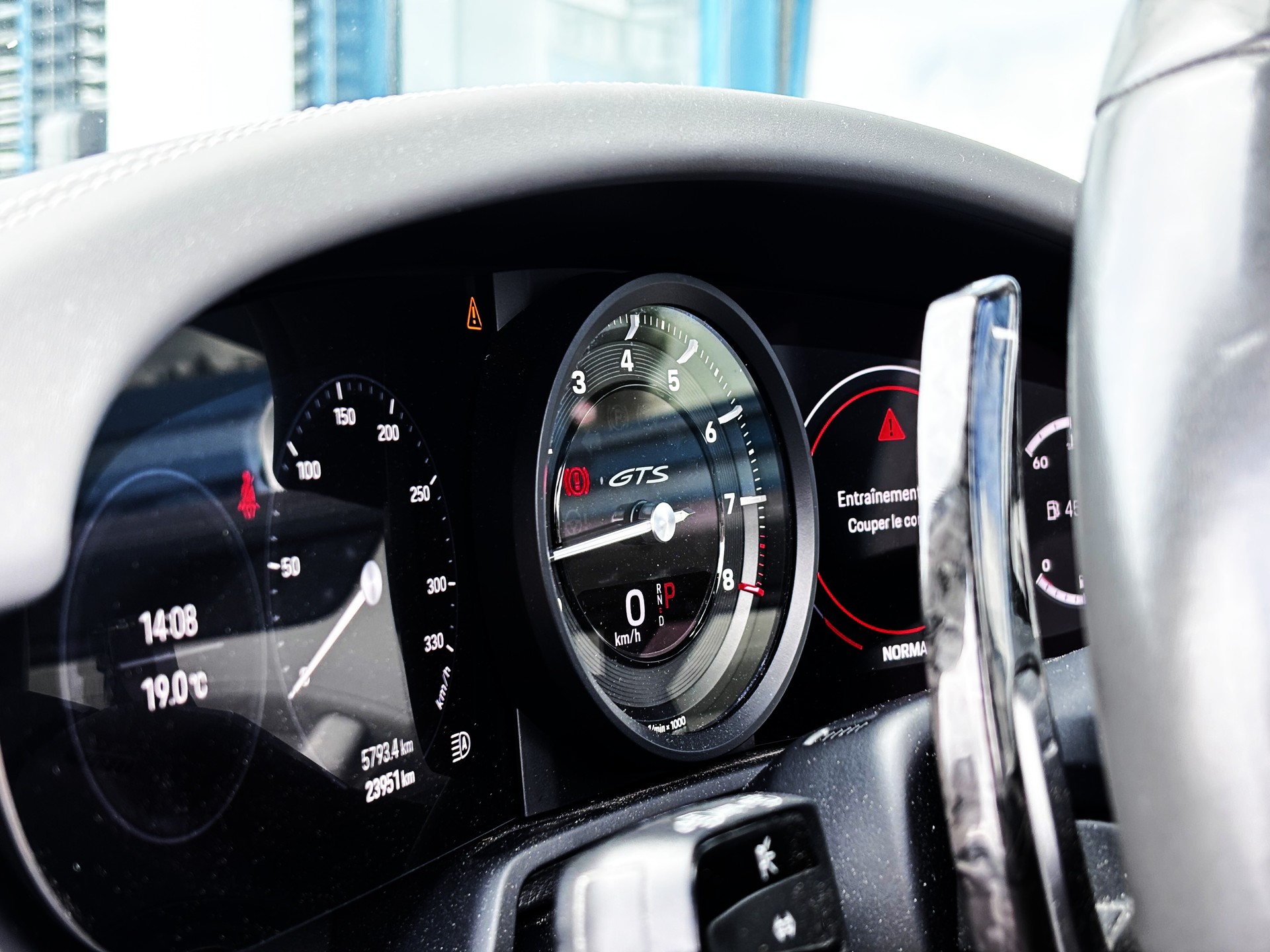 PORSCHE 911 Carrera 4 GTS Cabriolet PDK-image-30