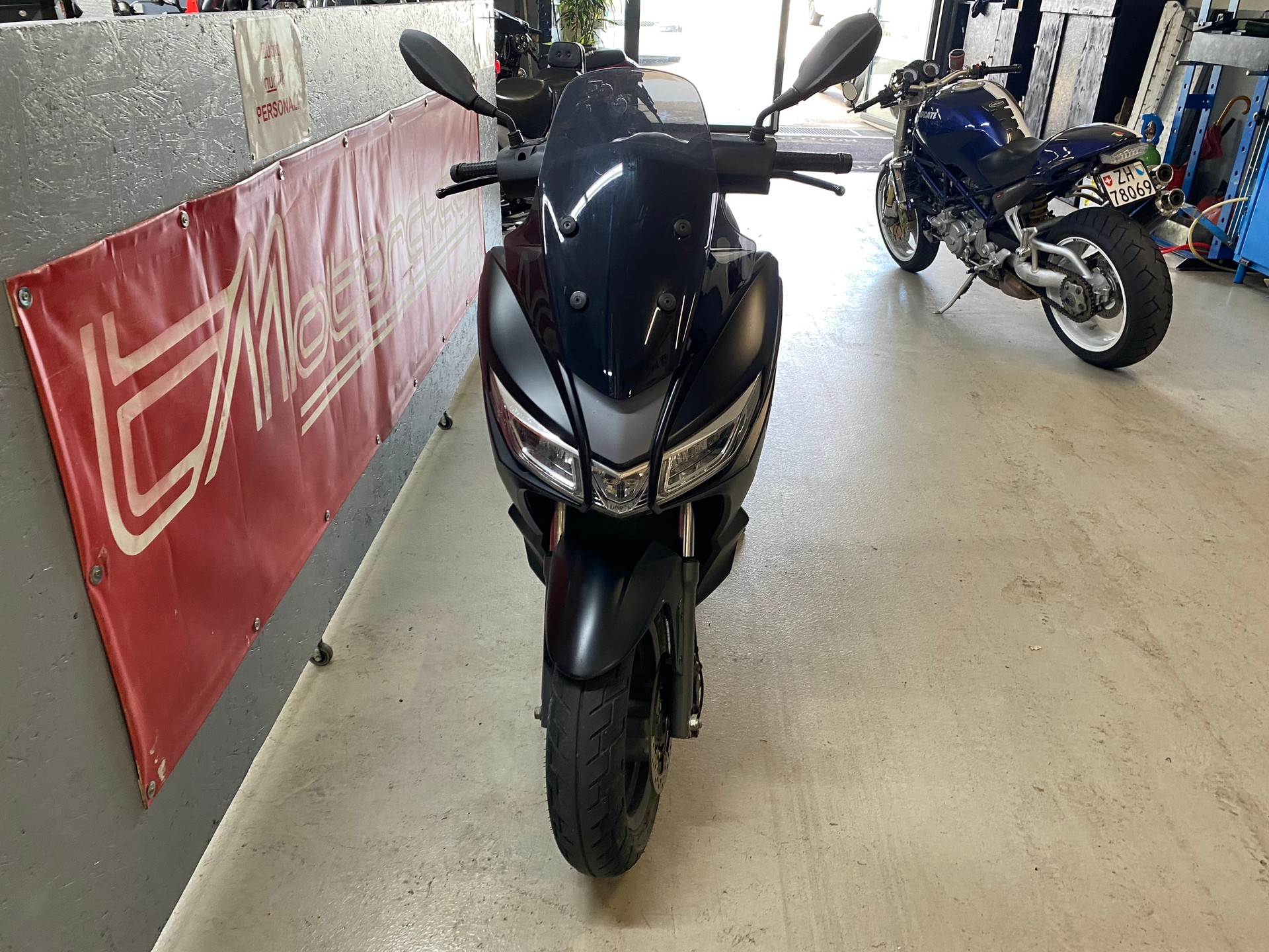 APRILIA SXR 50 (45kM/h)-image-1