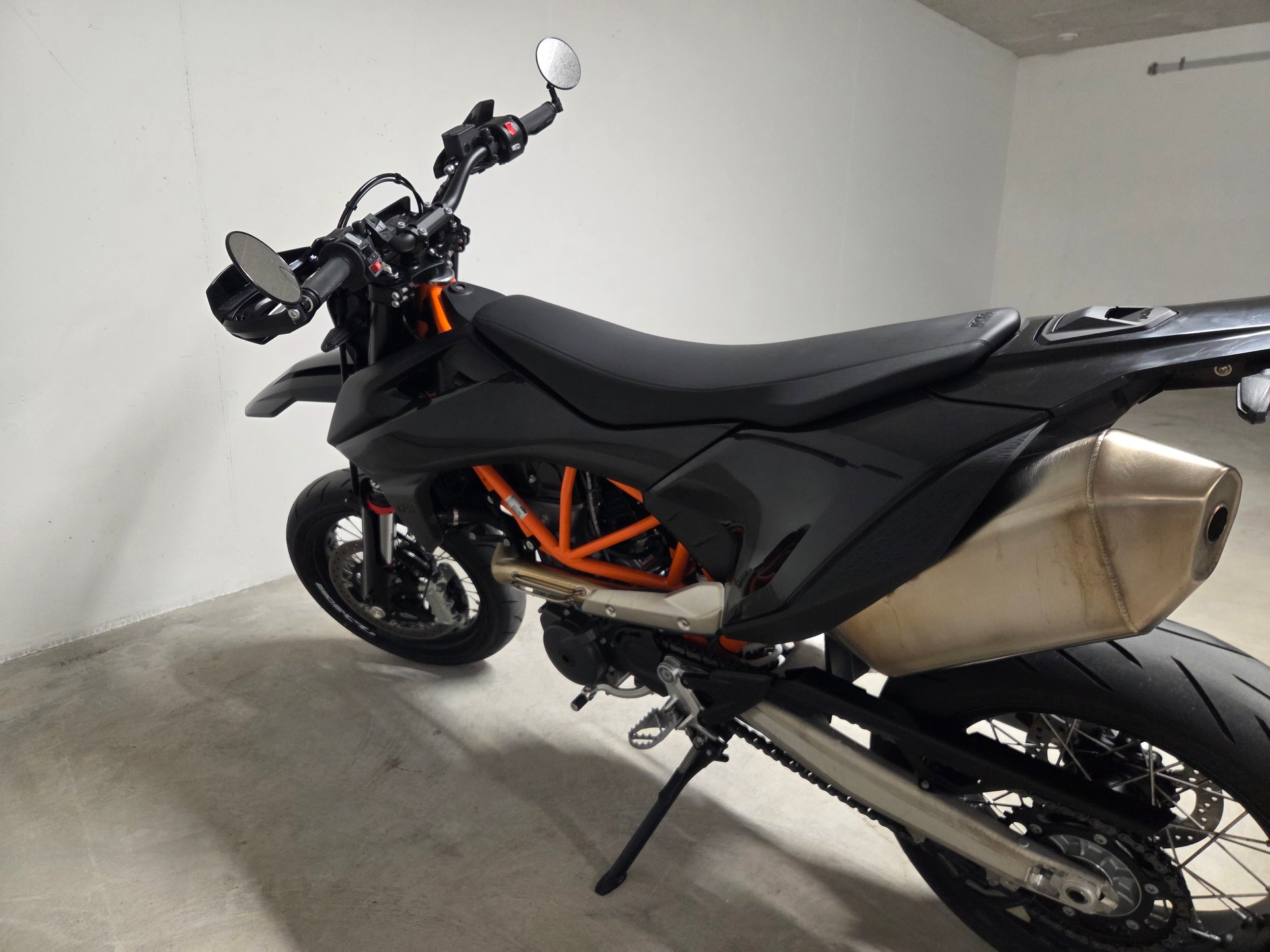 KTM 690 SMC R-image-5