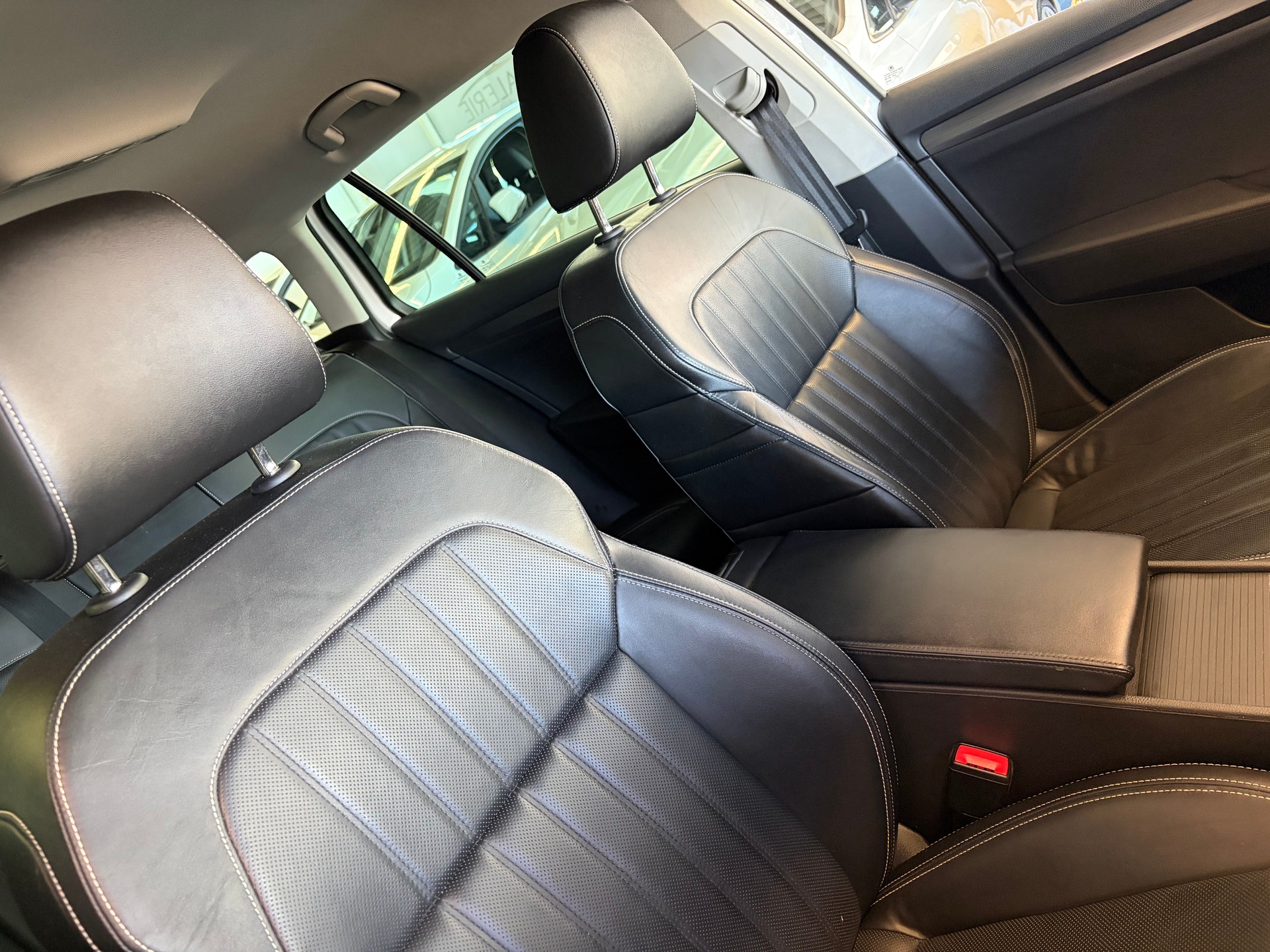SKODA Superb Combi 2.0 TDi Style 4x4 DSG | CH Fahrzeug | mySkoda Pack | Kessy | Belüftete Sitz | DAB+ | Navi Columbus 9.2" |-image-31