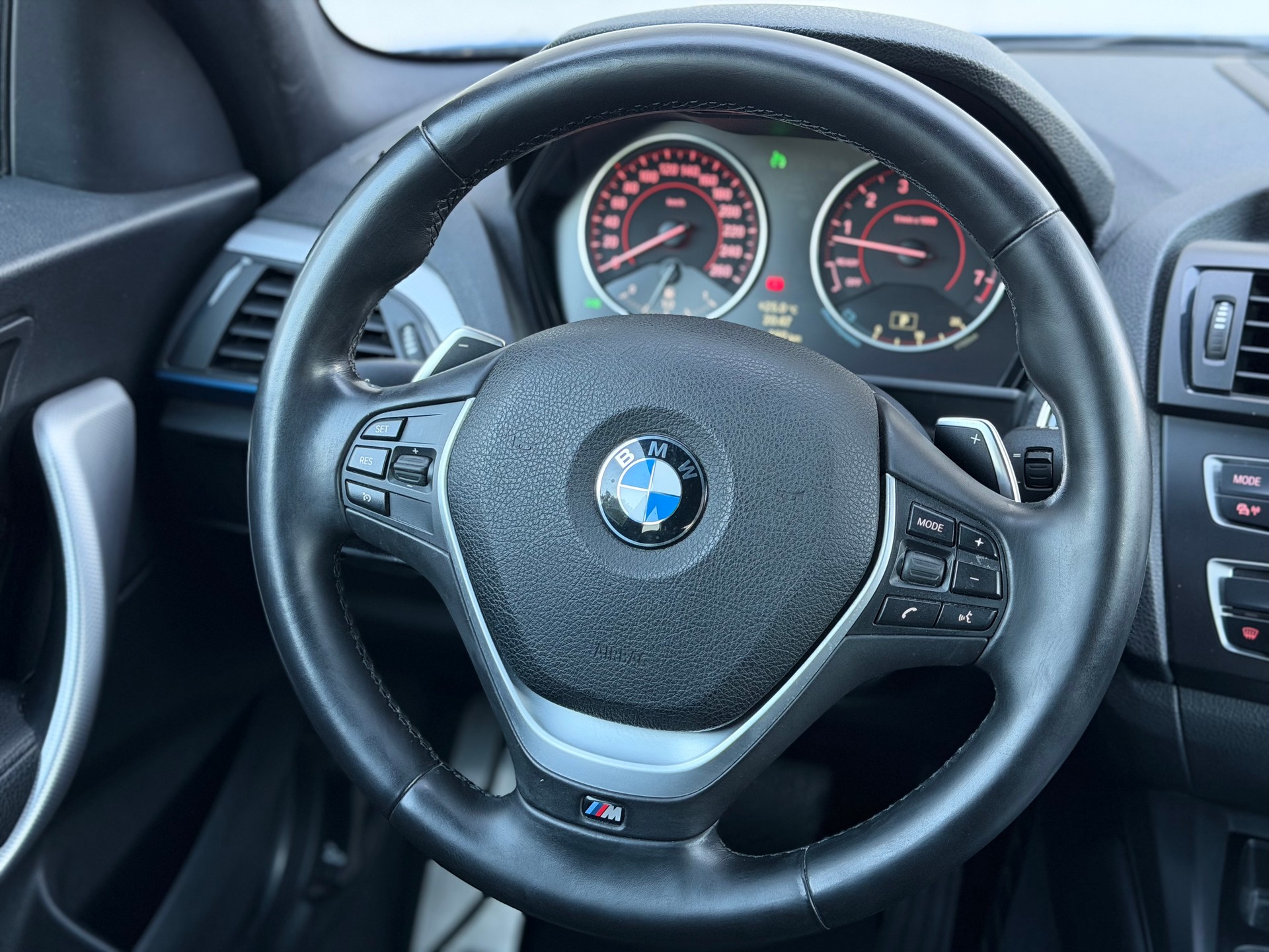 BMW M135i Steptronic-image-13