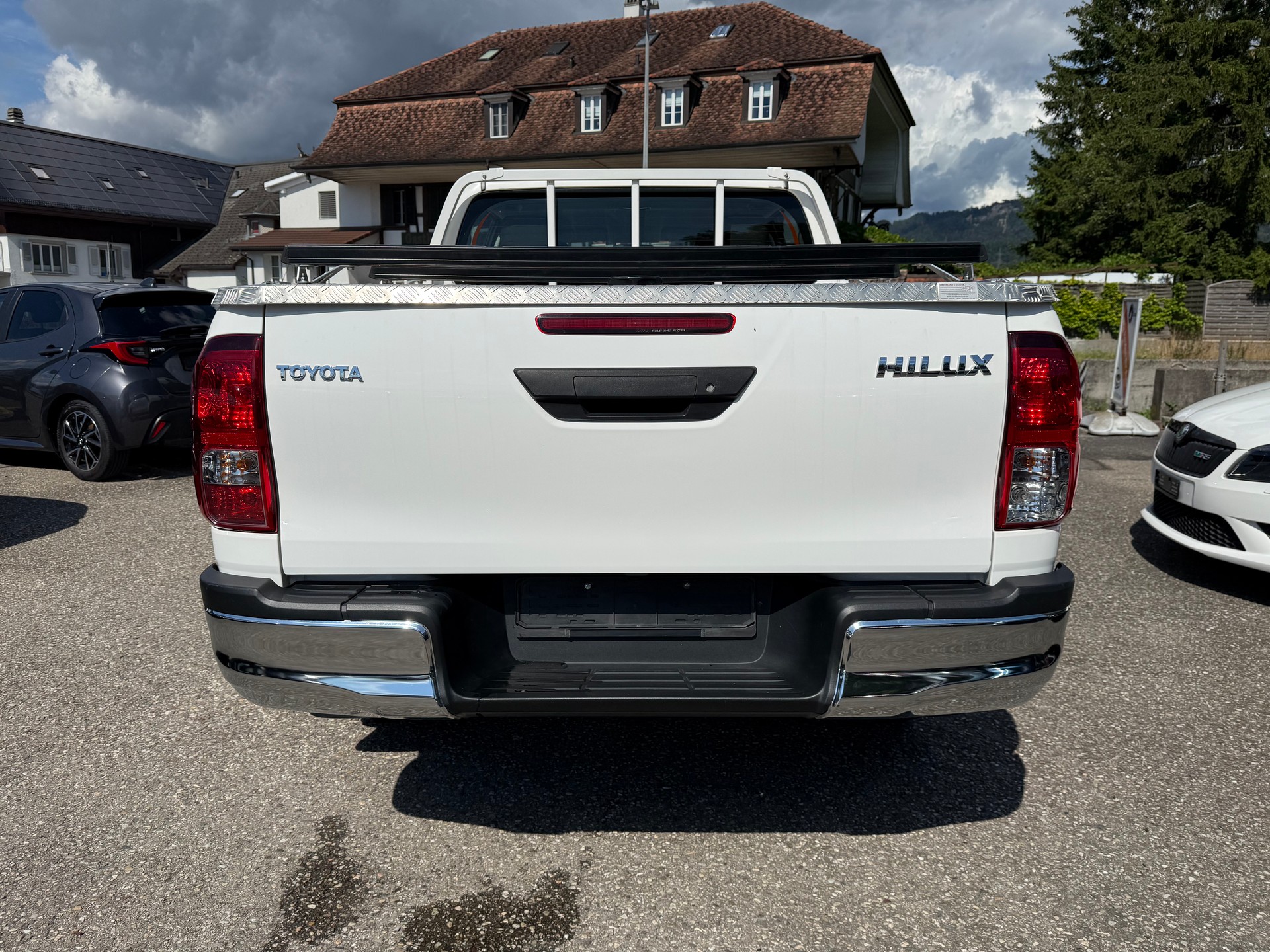TOYOTA Hilux 2.4D-4D Luna Double Cab 4x4-image-5