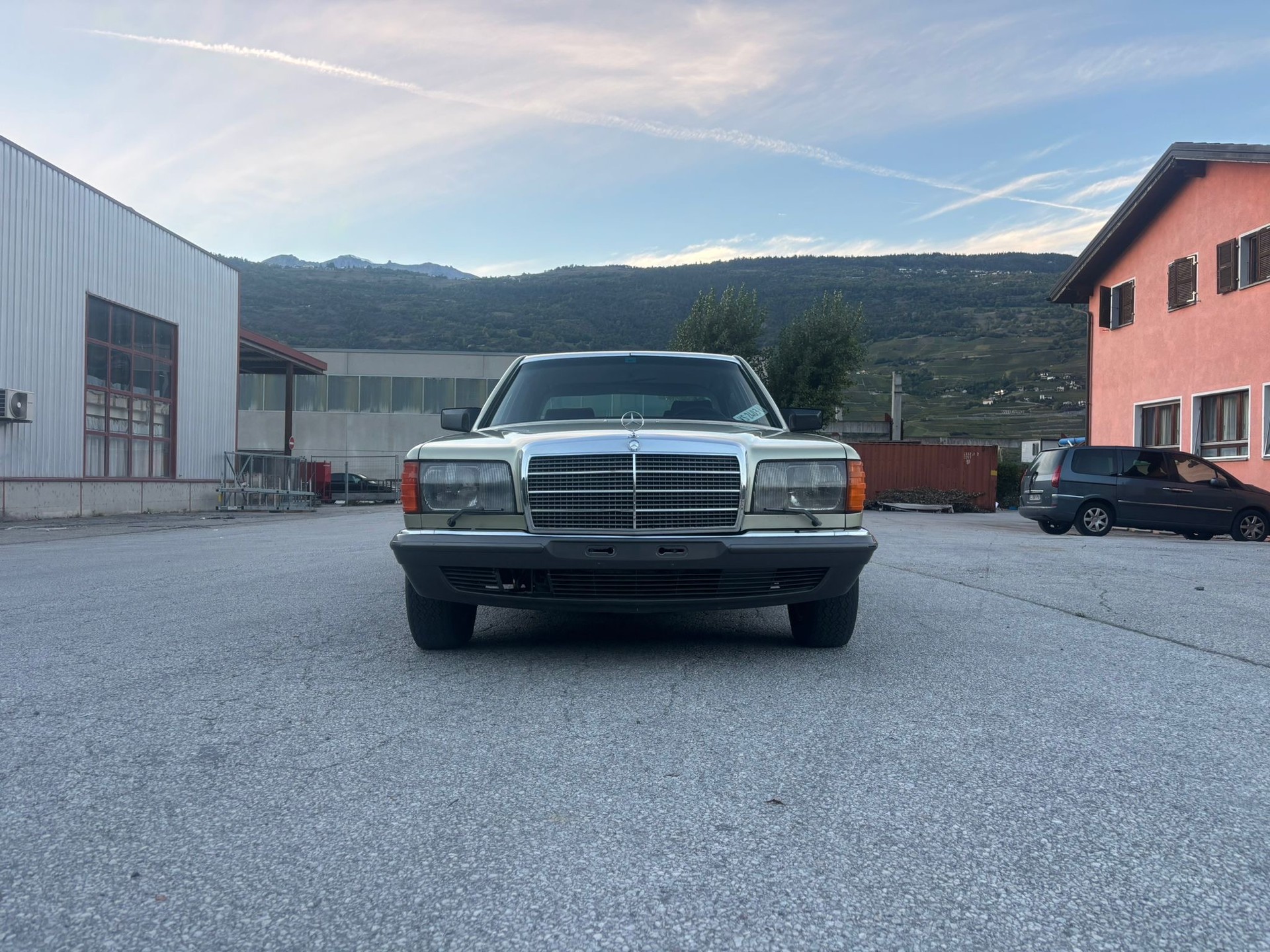 MERCEDES-BENZ 500 SE