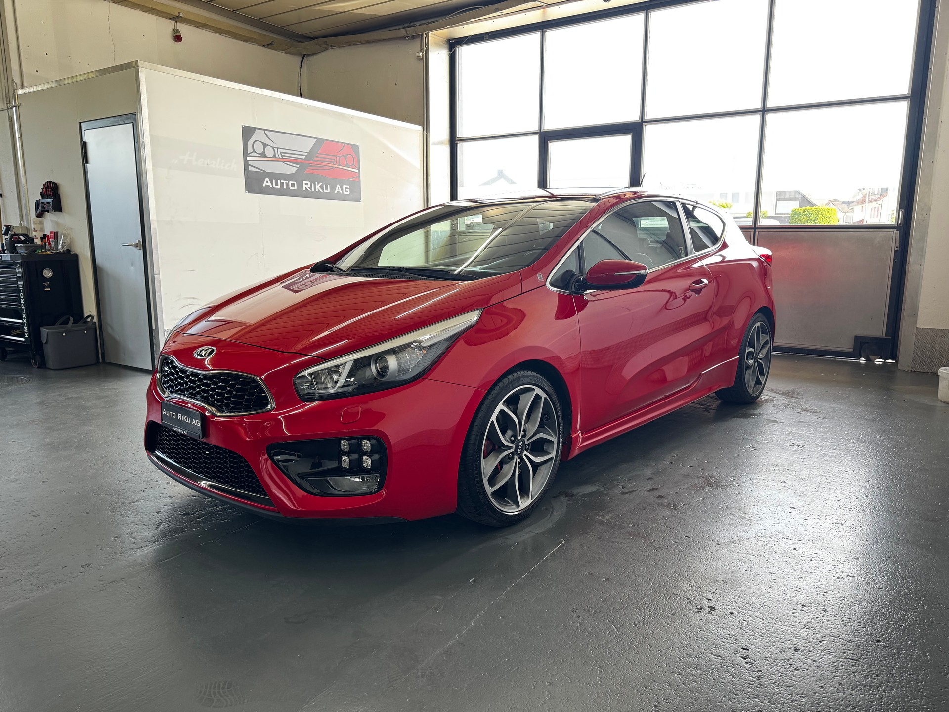 KIA Pro_Cee'd 1.6 GDi Turbo GT-image-5