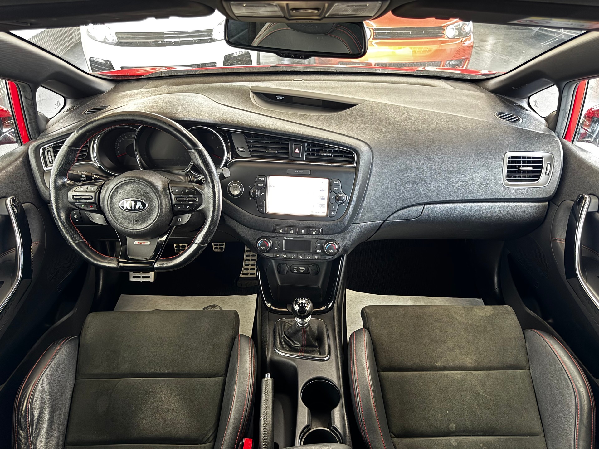 KIA Pro_Cee'd 1.6 GDi Turbo GT-image-14
