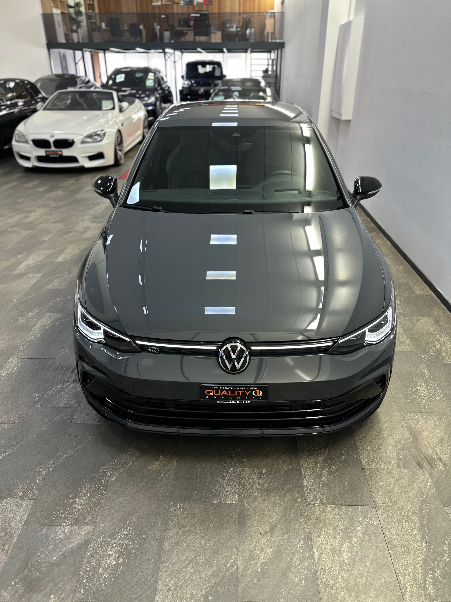 VW Golf 2.0 TDI R-Line DSG 4Motion-image-10