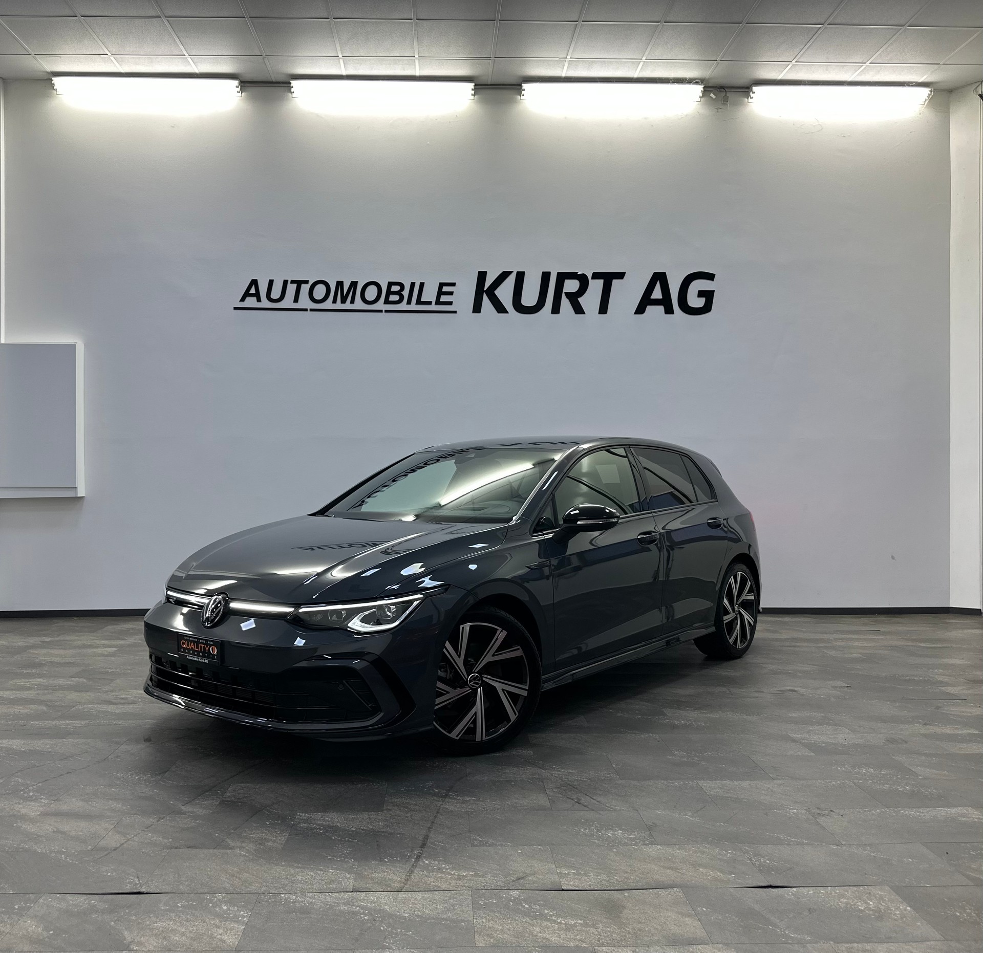 VW Golf 2.0 TDI R-Line DSG 4Motion