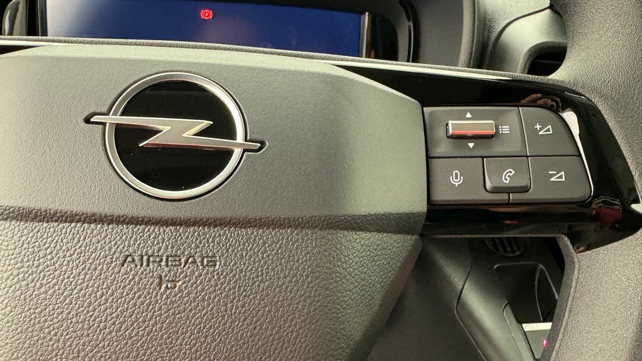 OPEL Combo Cargo 1.5 start/stop-image-9