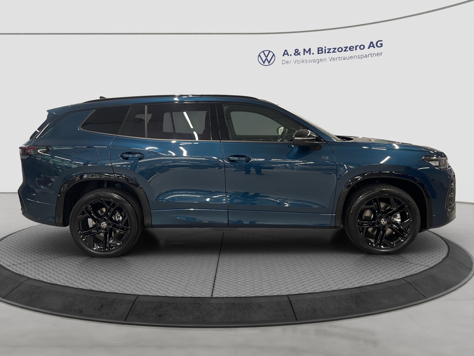 VW Tayron 2.0 TSI R-Line United DSG 4Motion-image-5