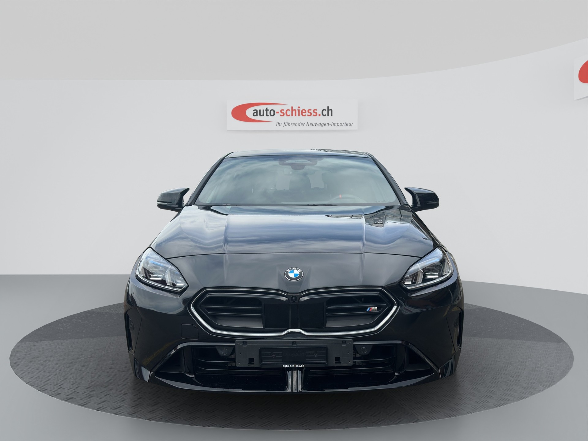 BMW M235i Gran Coupé xDrive-showroom-element-1