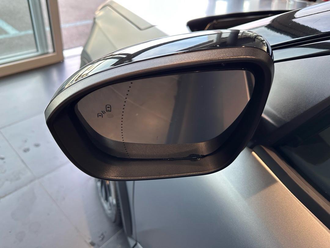 RENAULT Scénic E-Tech Long Range Esprit Alpine-showroom-element-3